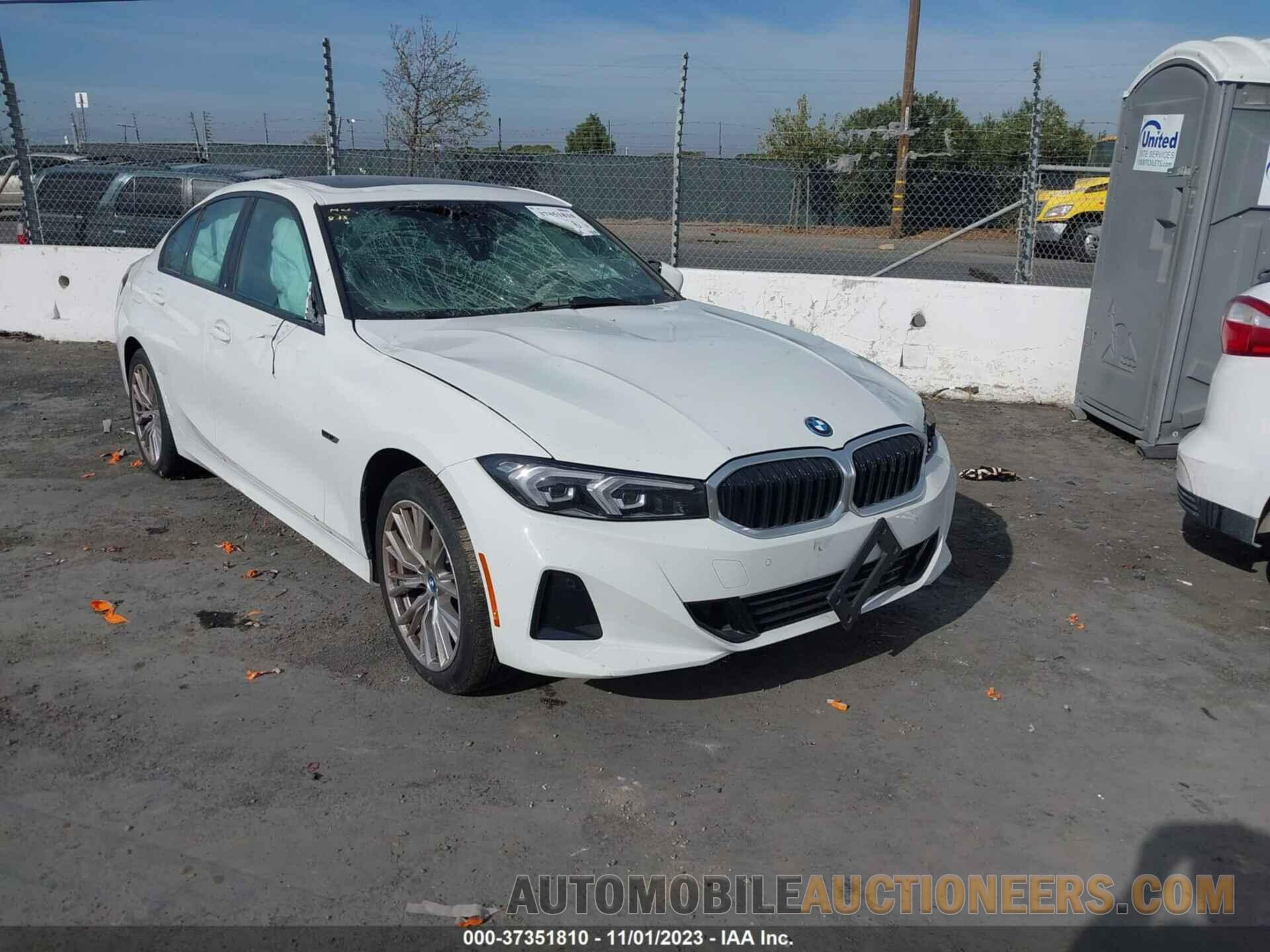 3MW39FF01P8D02326 BMW 3 SERIES 2023