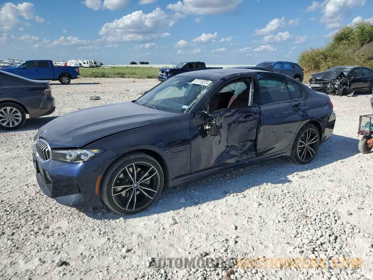 3MW39FF01R8E69367 BMW 3 SERIES 2024