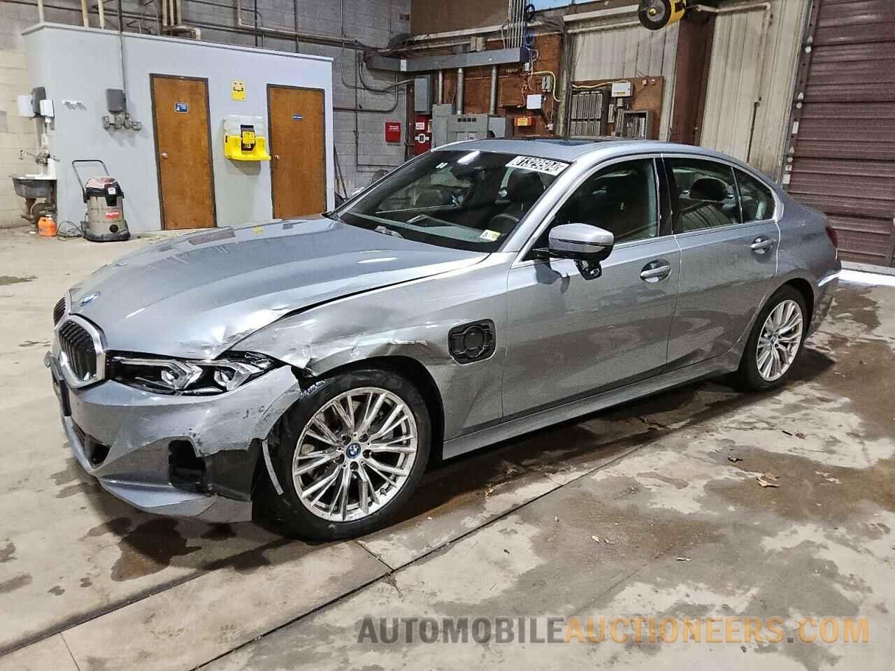 3MW39FS05R8E42243 BMW 3 SERIES 2024