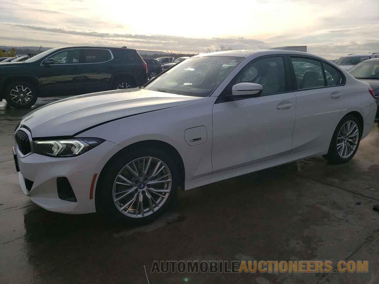 3MW39FS09P8C82977 BMW 3 SERIES 2023