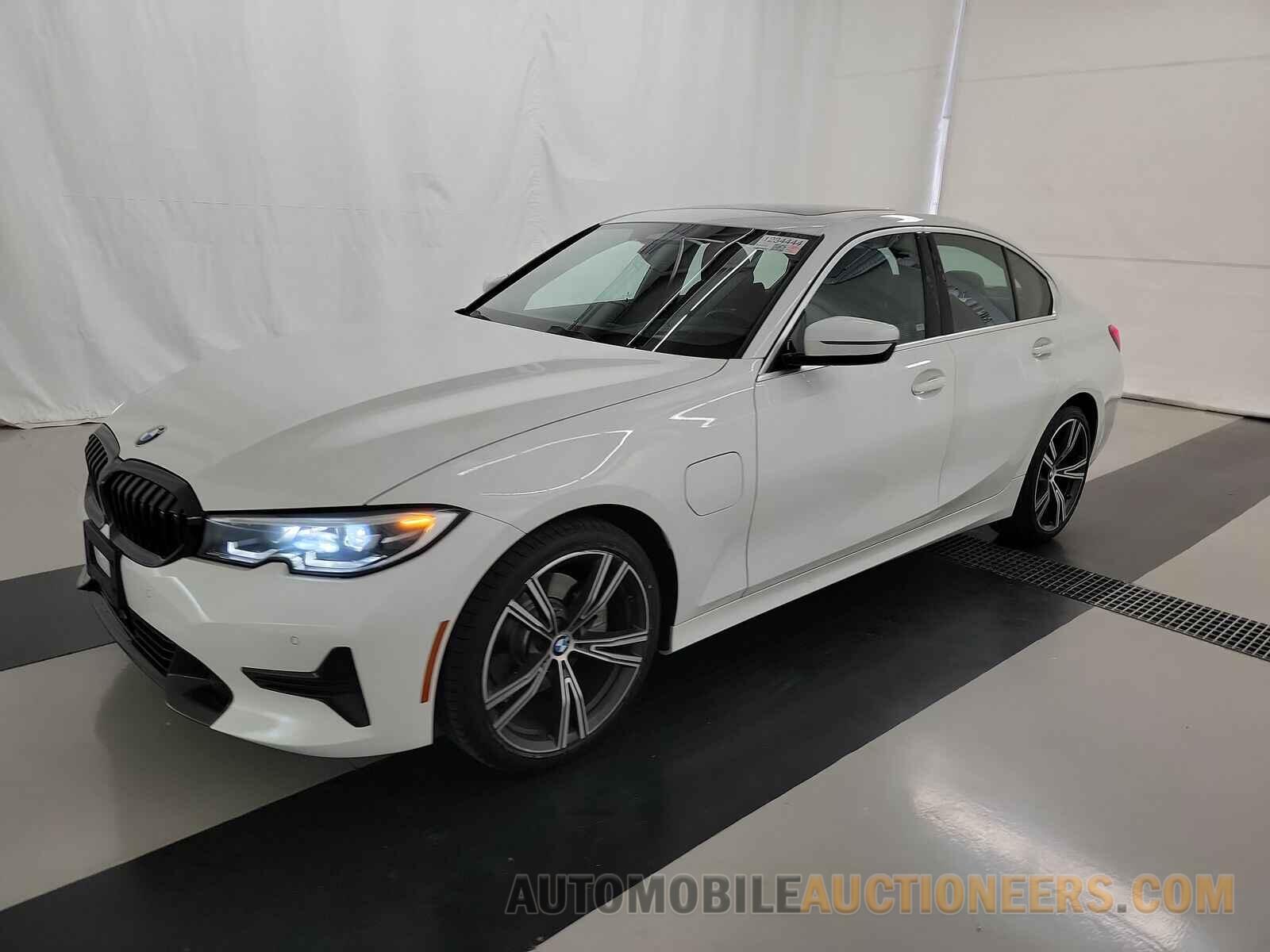 3MW5P7J02M8B78140 BMW 3 Series 2021