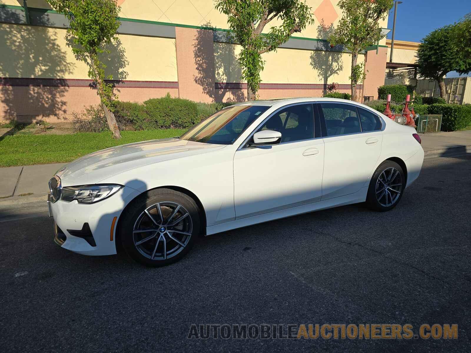 3MW5R1J05L8B27575 BMW 3 Series 2020