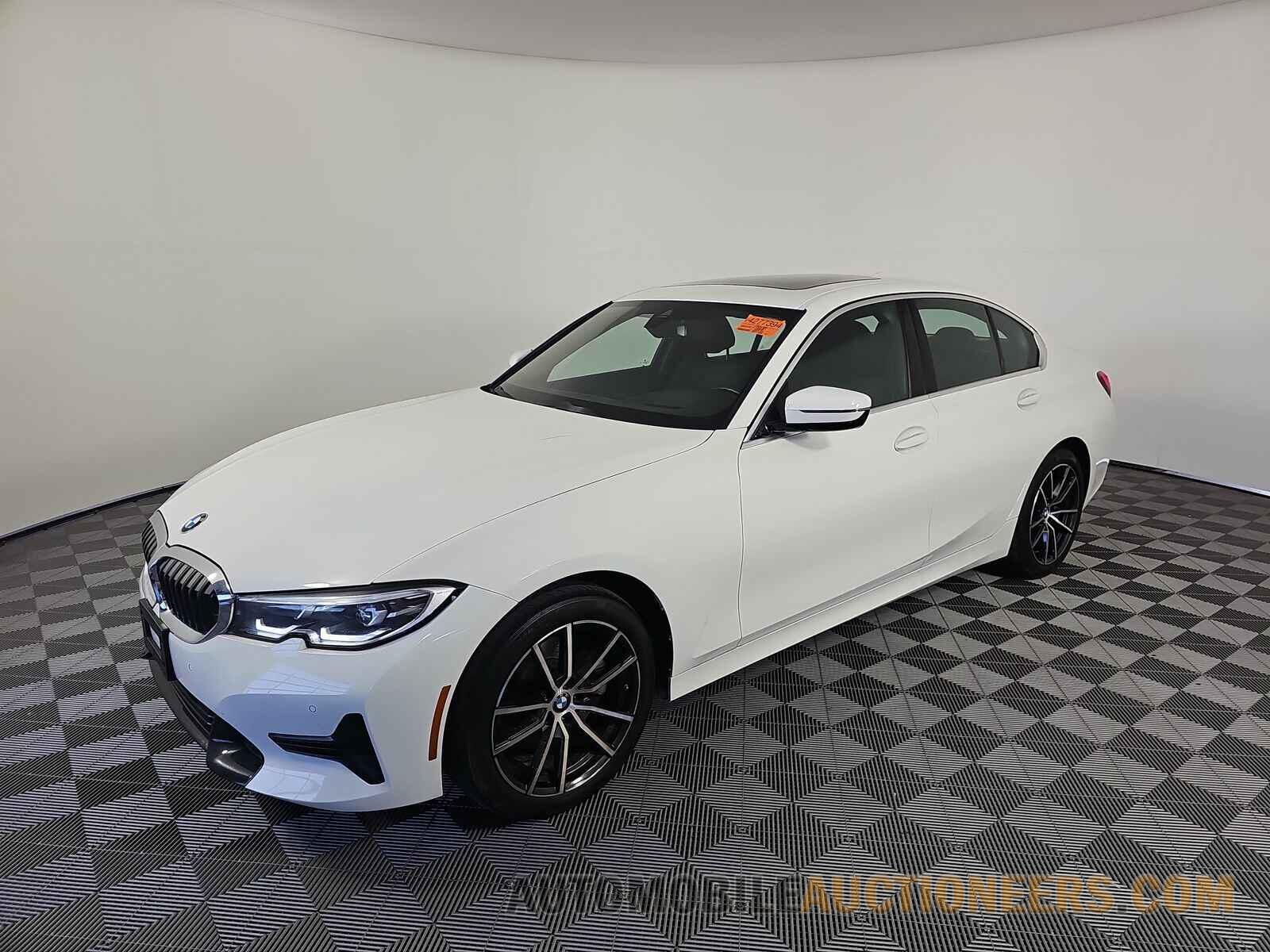 3MW5R7J02M8C18677 BMW 3 Series 2021