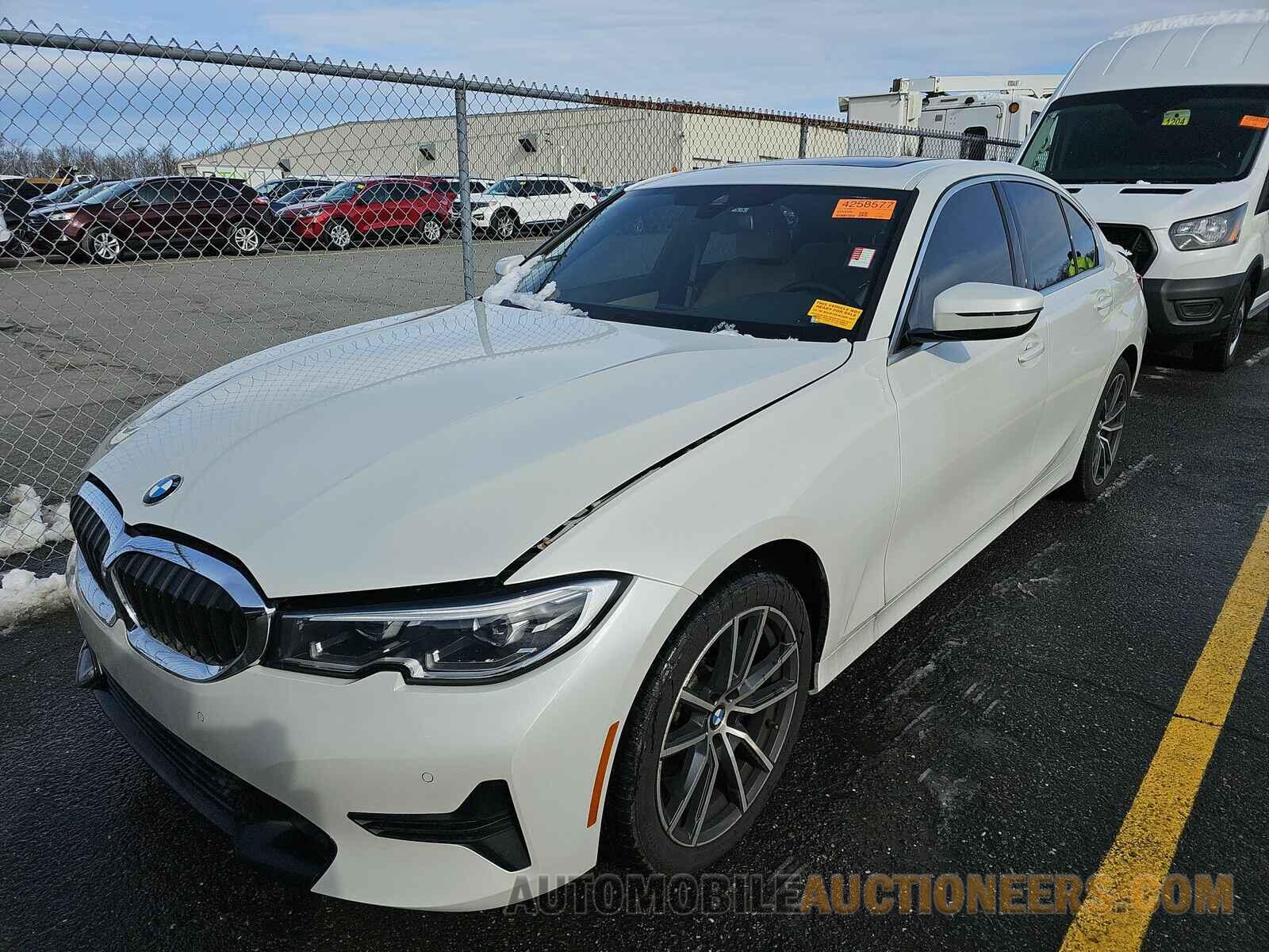 3MW5R7J07M8B88284 BMW 3 Series 2021