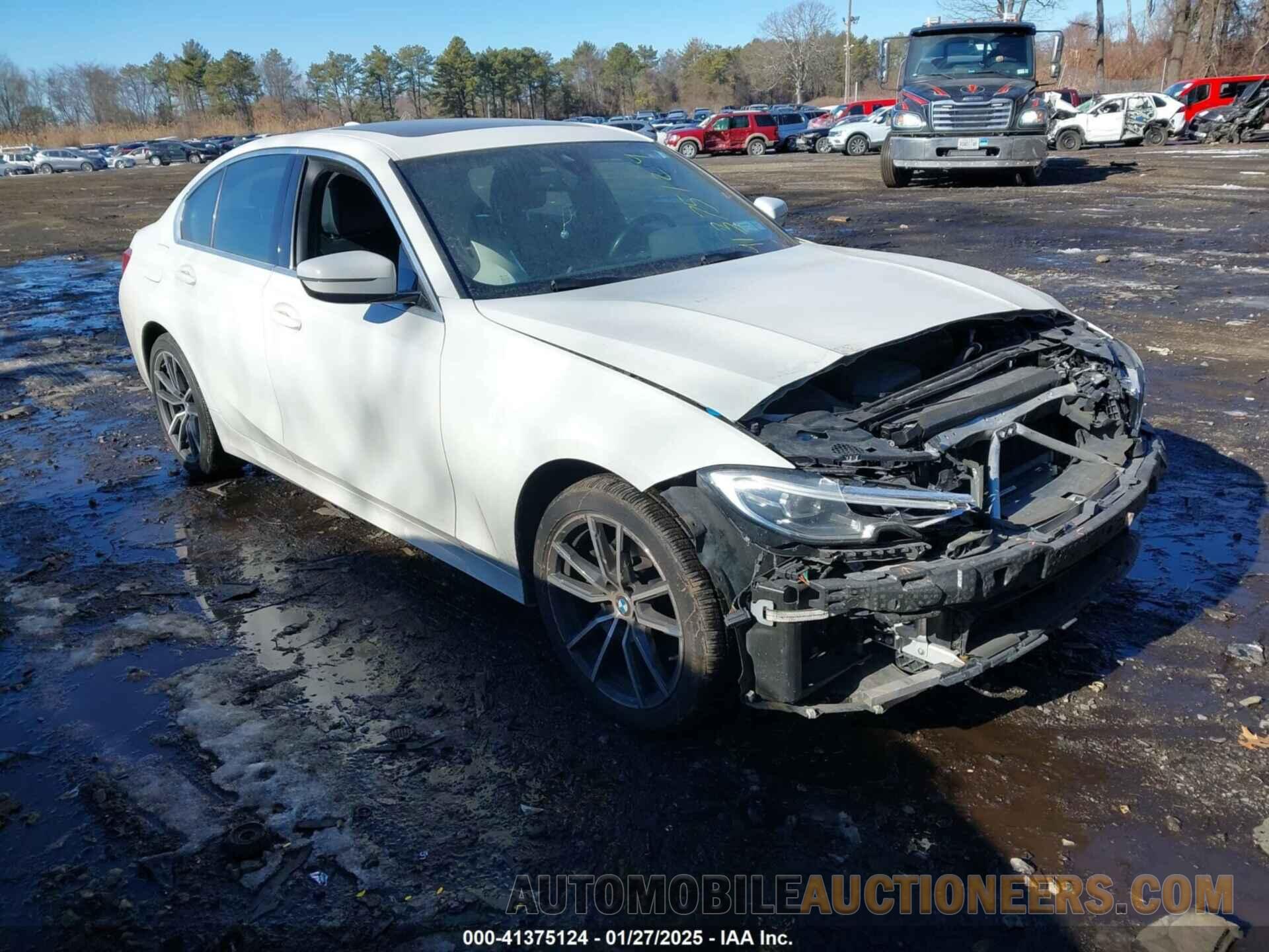 3MW5R7J08L8B24124 BMW 330I 2020