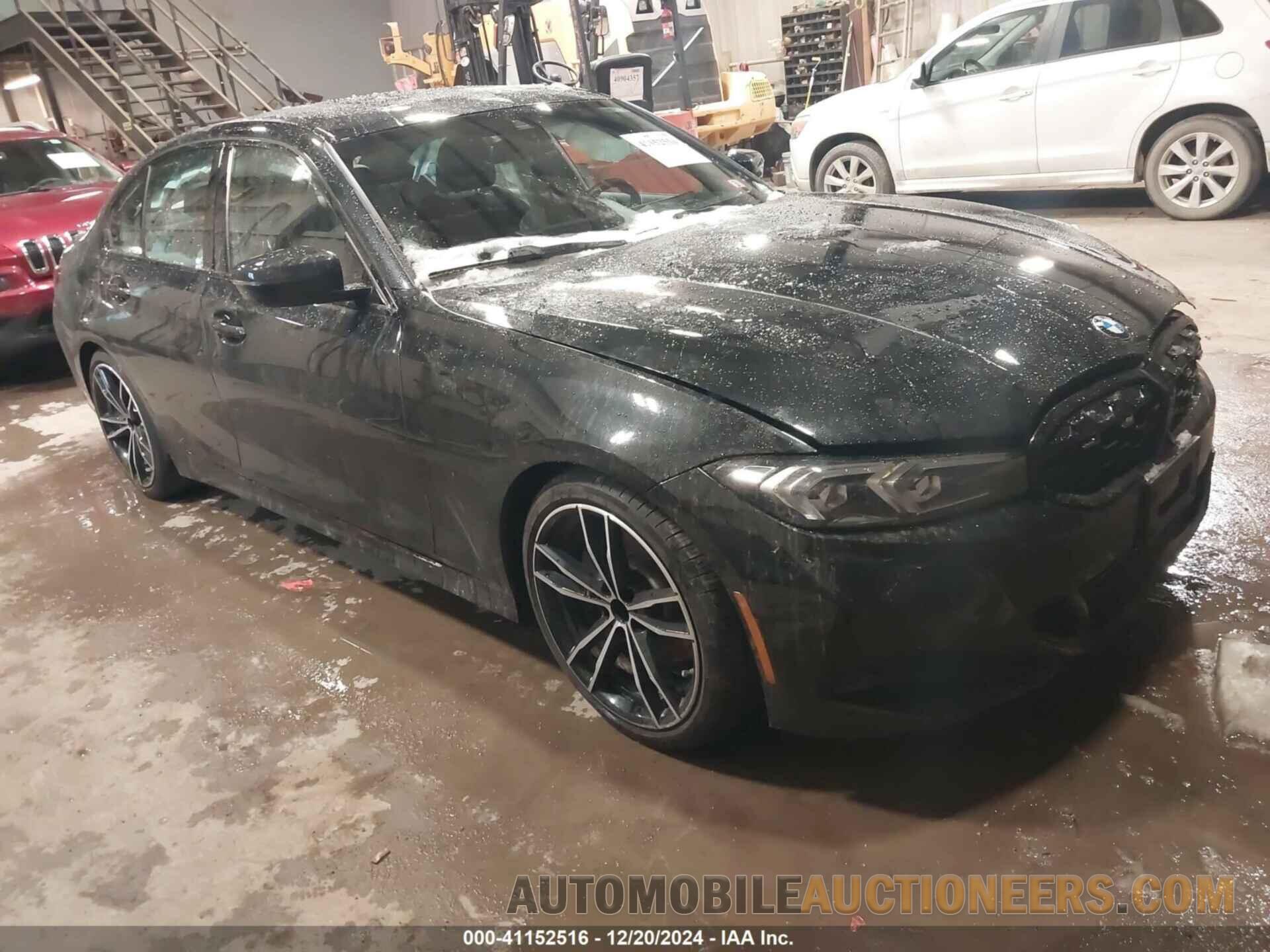 3MW89FF08P8D12308 BMW 330I 2023