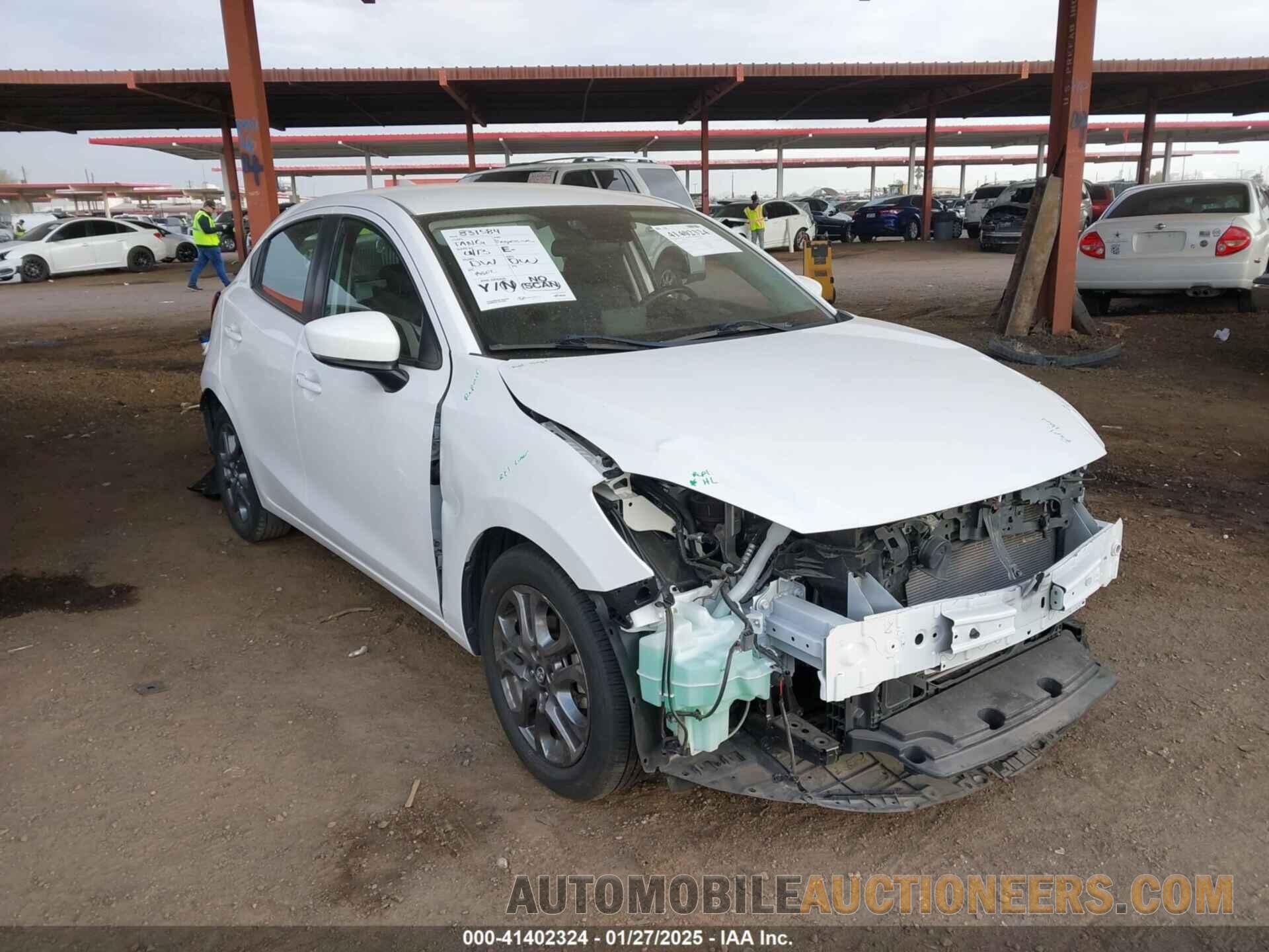 3MYDLBJV3LY703795 TOYOTA YARIS 2020