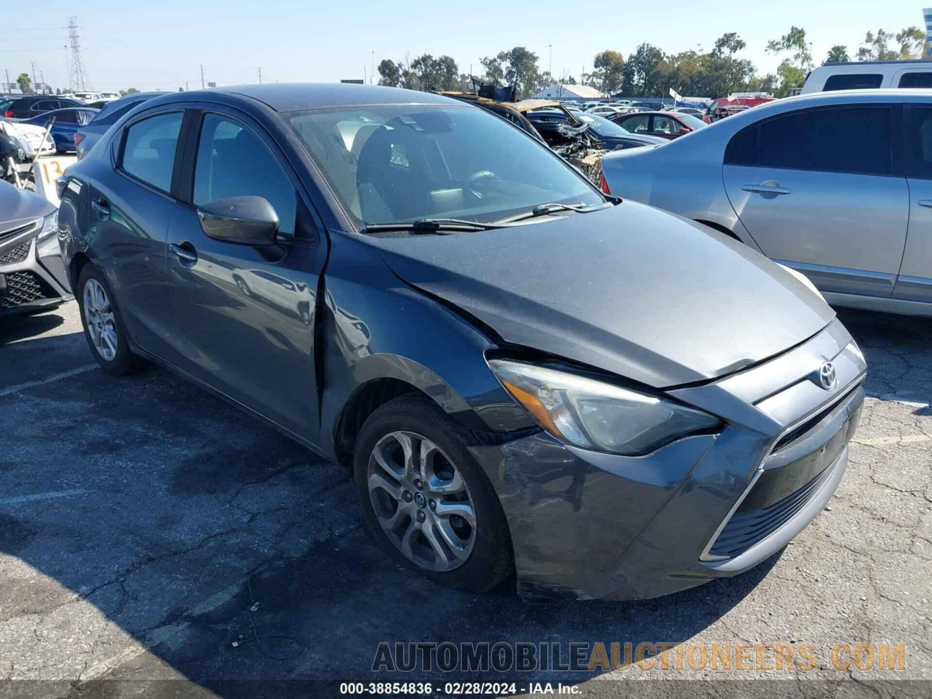 3MYDLBYV0HY164274 TOYOTA YARIS IA 2017