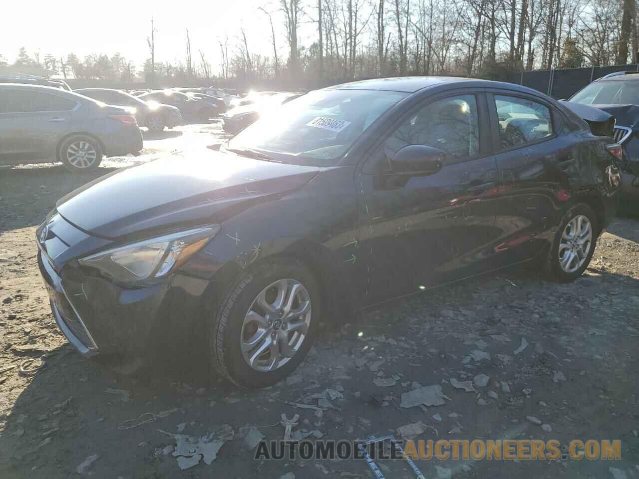 3MYDLBYV0HY171399 TOYOTA YARIS 2017