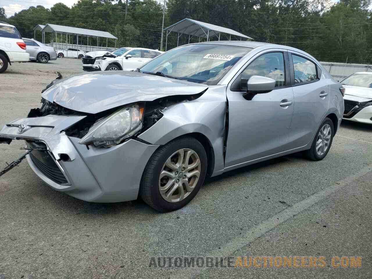 3MYDLBYV0HY172228 TOYOTA YARIS 2017