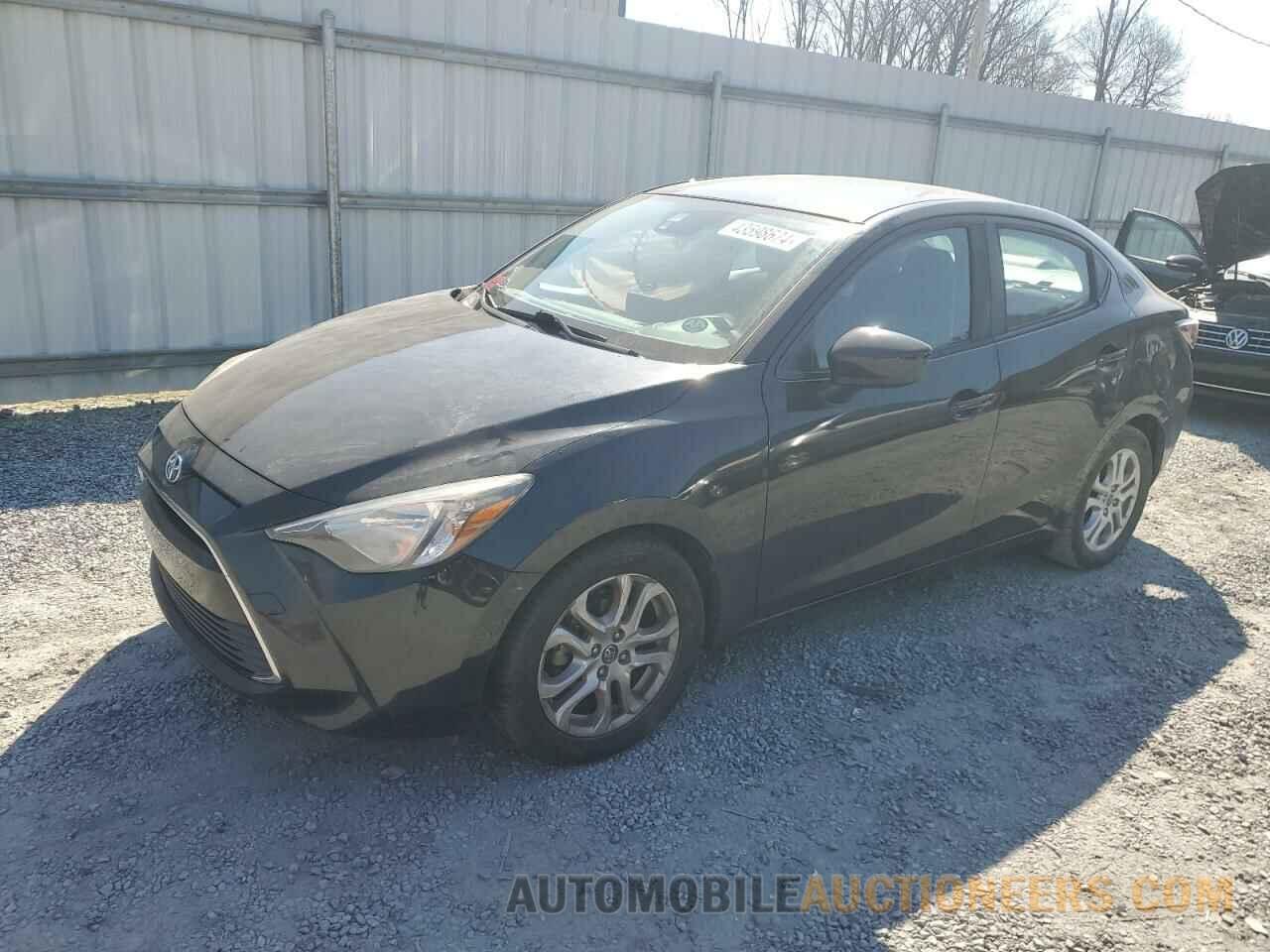 3MYDLBYV0HY172682 TOYOTA YARIS 2017