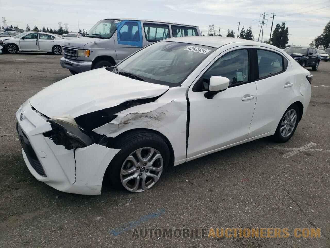 3MYDLBYV0JY304037 TOYOTA YARIS 2018