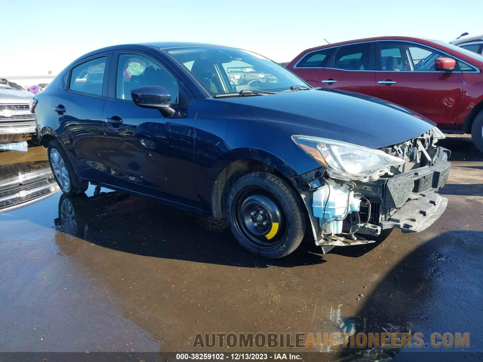 3MYDLBYV0JY306774 TOYOTA YARIS IA 2018