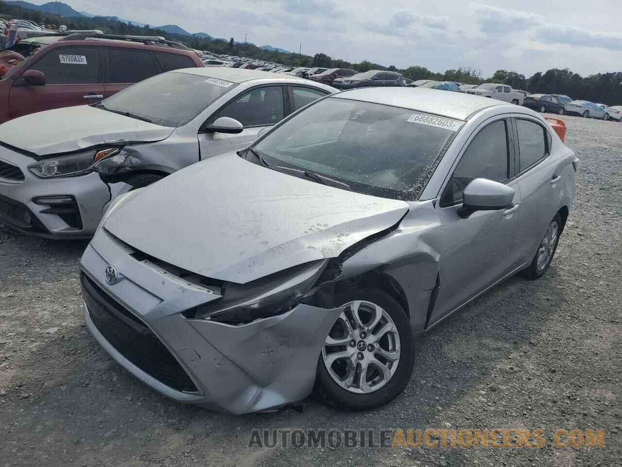 3MYDLBYV0JY315278 TOYOTA YARIS 2018