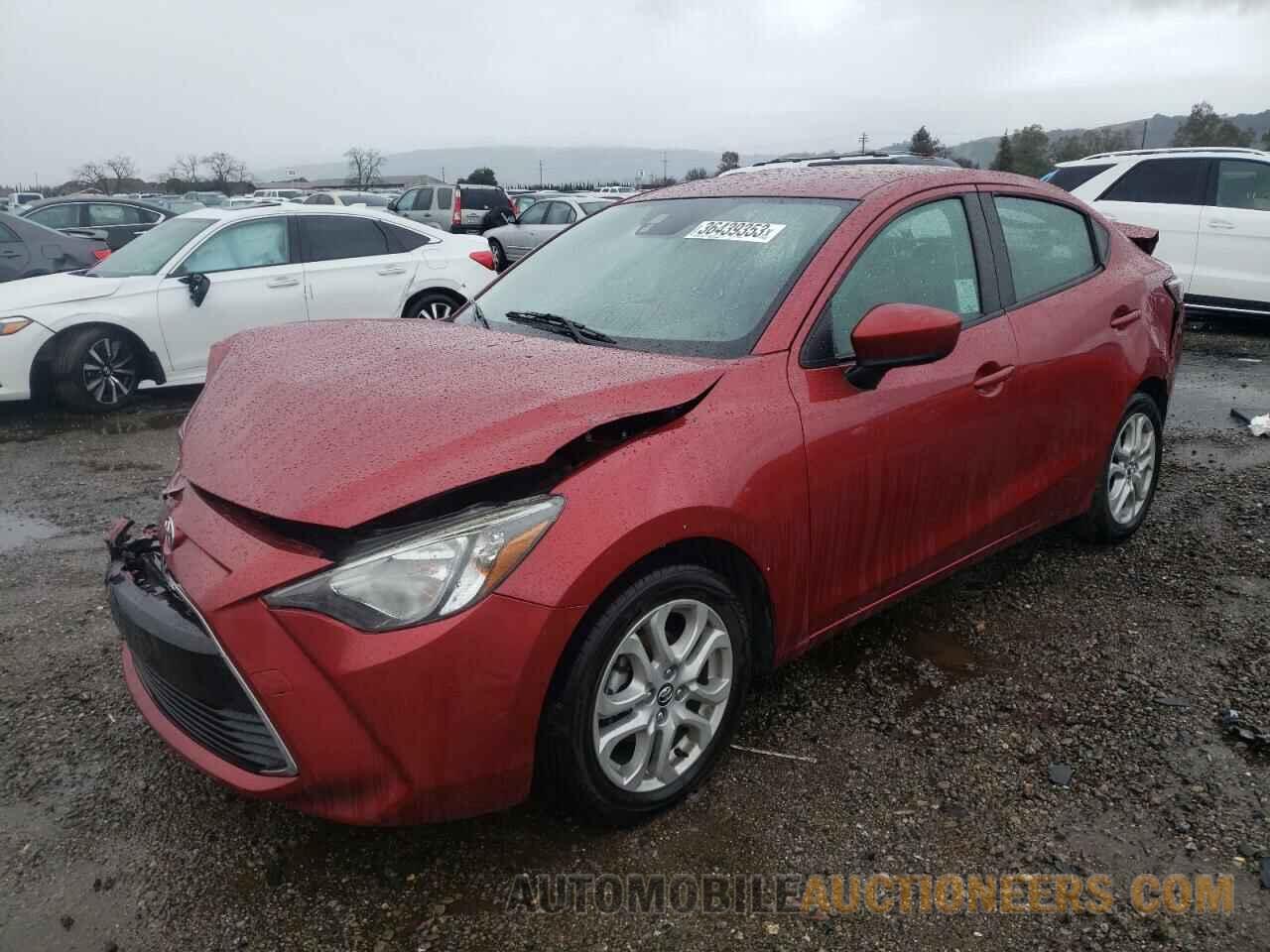 3MYDLBYV0JY328239 TOYOTA YARIS 2018