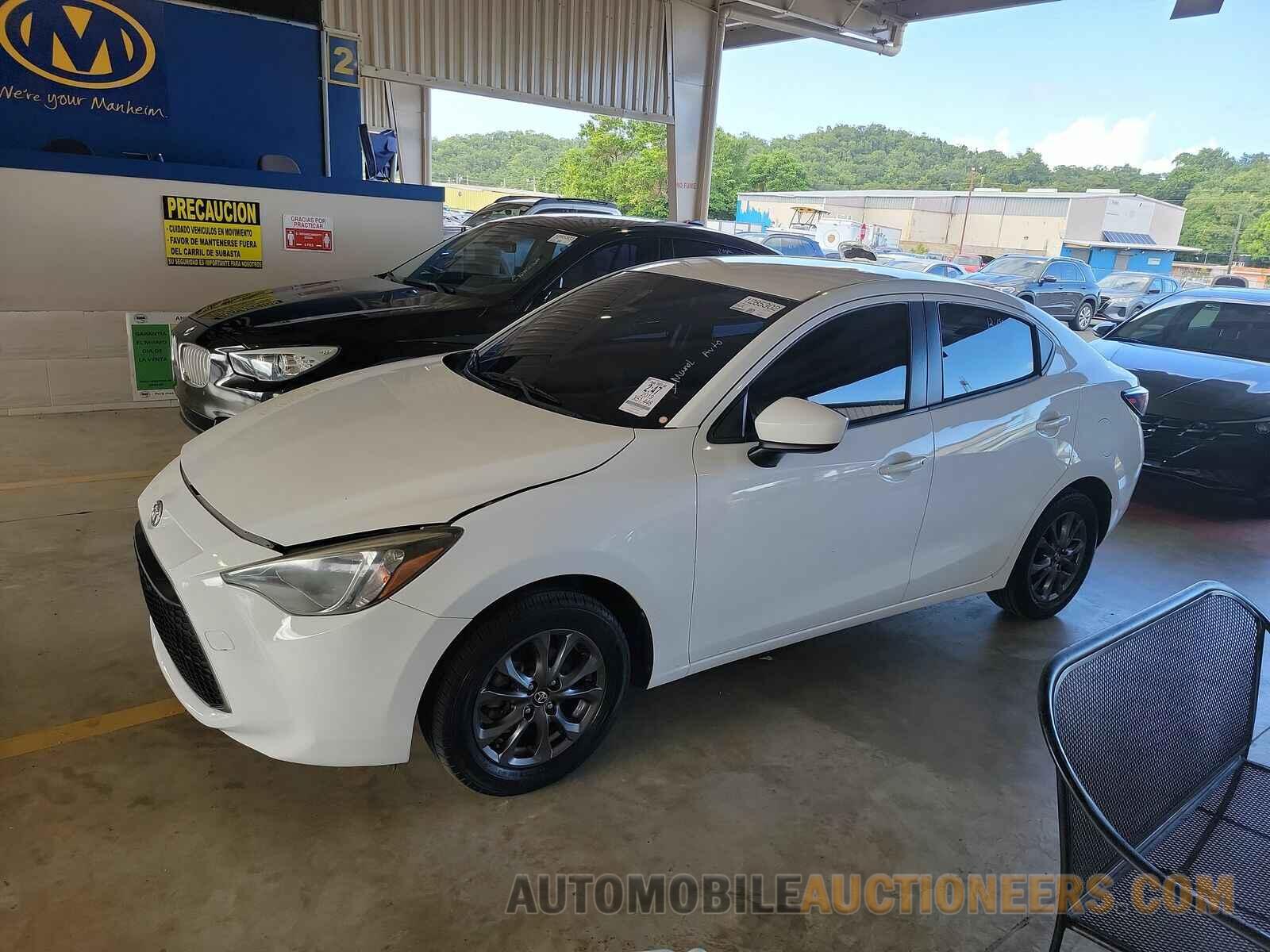 3MYDLBYV0KY502540 Toyota Yaris Sedan 2019