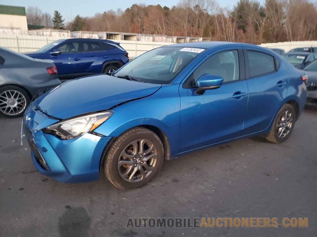 3MYDLBYV0KY518401 TOYOTA YARIS 2019