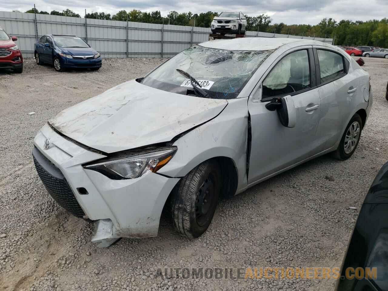 3MYDLBYV0KY520228 TOYOTA YARIS 2019