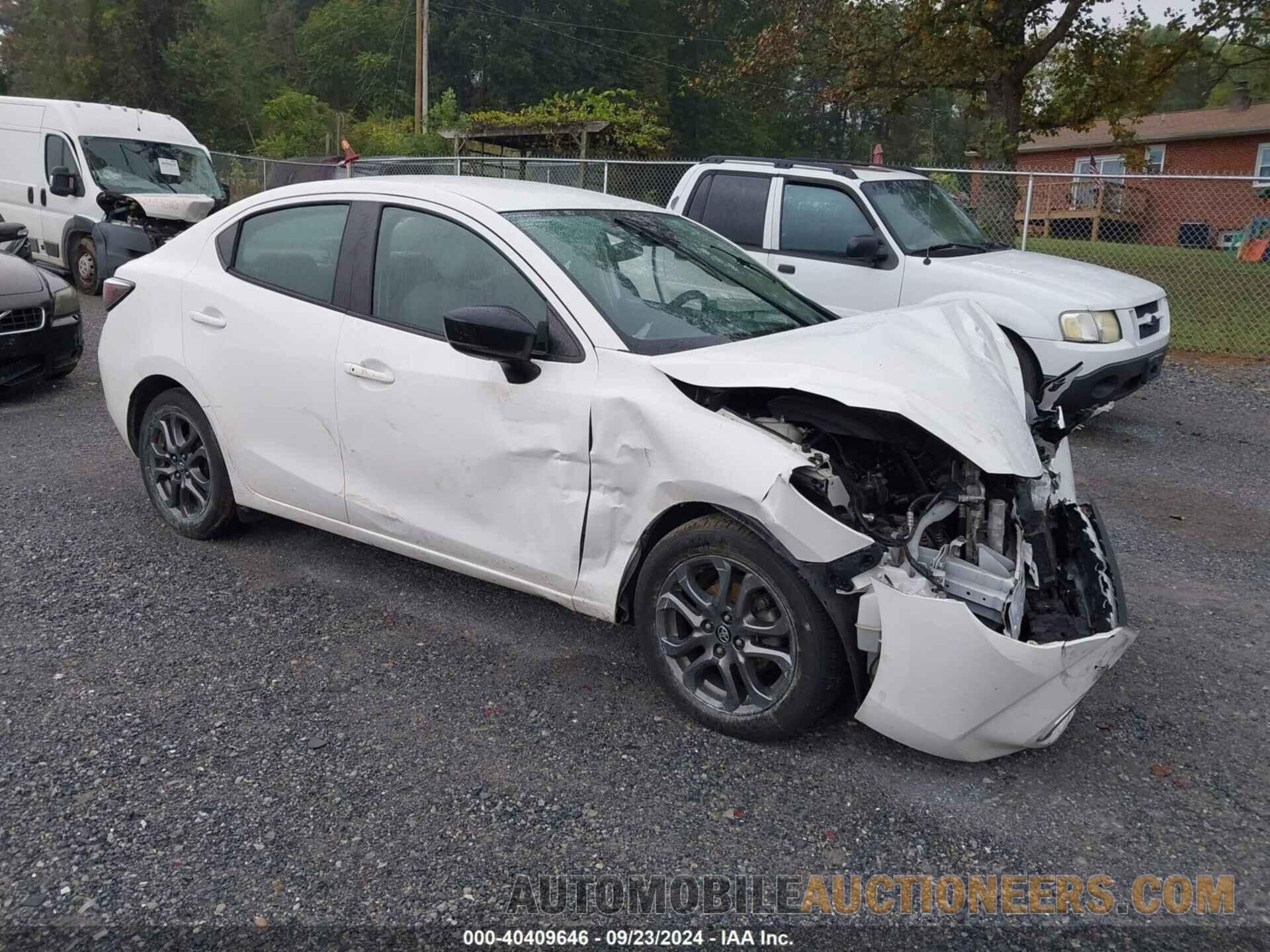 3MYDLBYV0KY521704 TOYOTA YARIS 2019