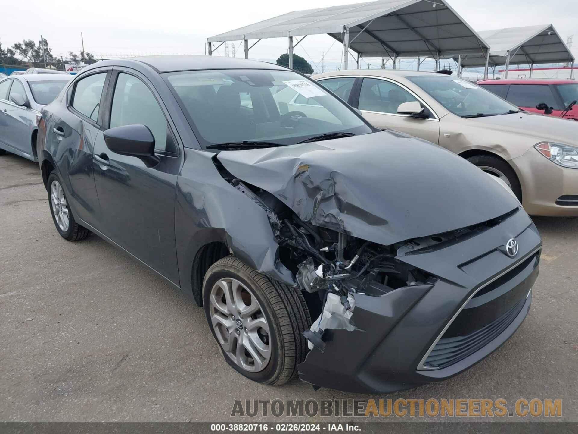 3MYDLBYV1HY154403 TOYOTA YARIS IA 2017