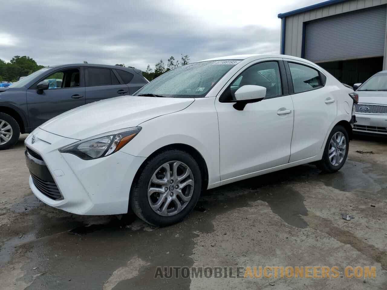 3MYDLBYV1HY179205 TOYOTA YARIS 2017