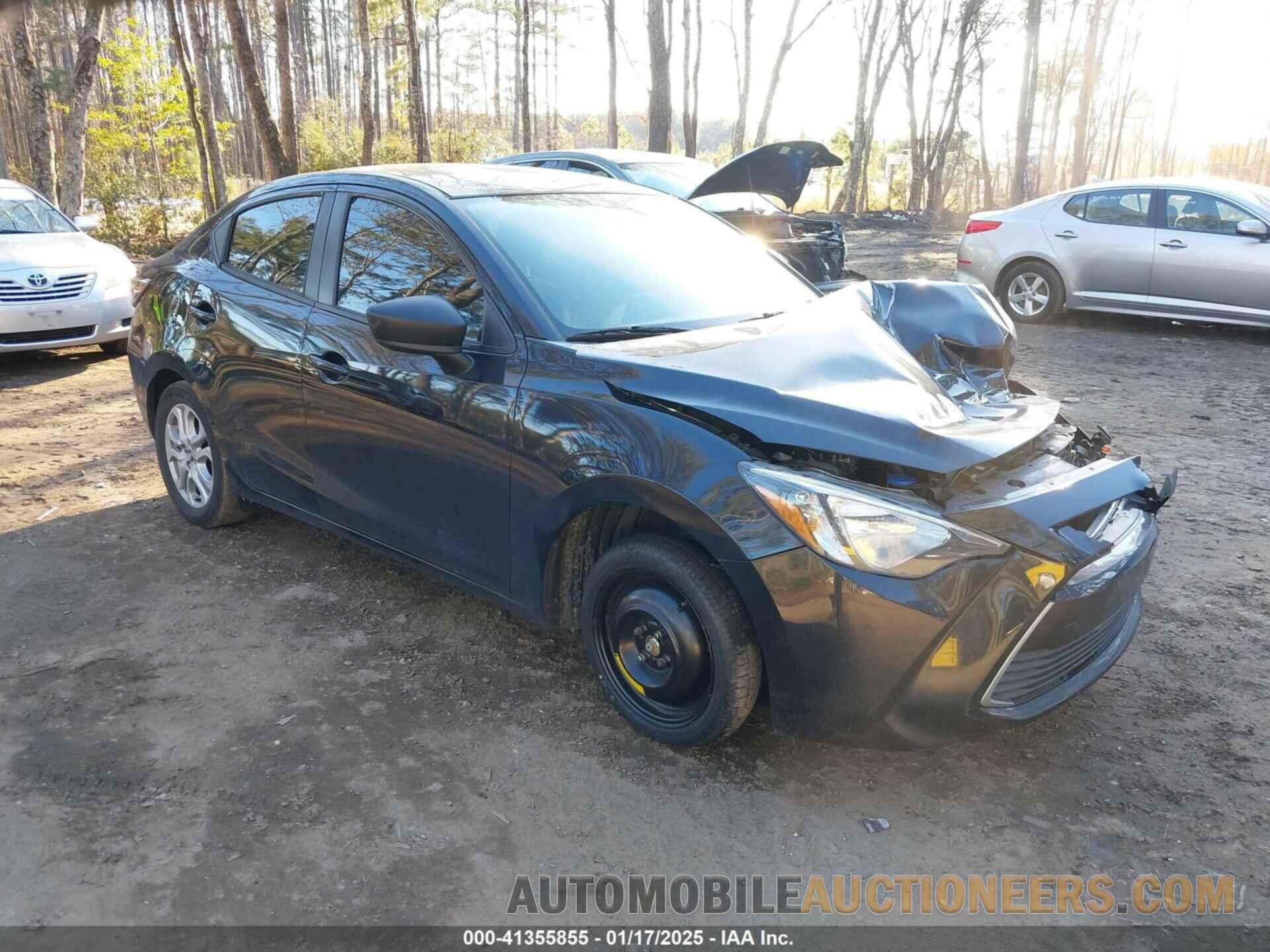 3MYDLBYV1HY185568 TOYOTA YARIS IA 2017