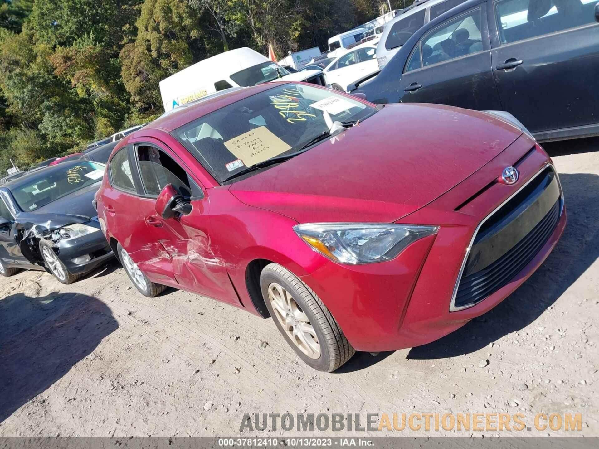 3MYDLBYV1JY304435 TOYOTA YARIS IA 2018