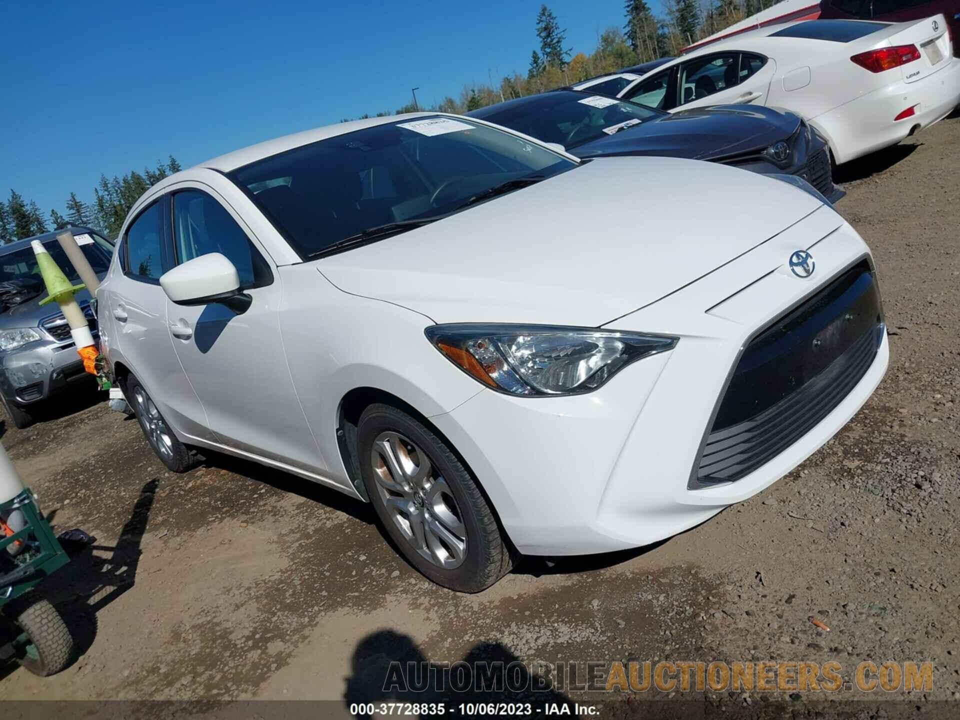 3MYDLBYV1JY305438 TOYOTA YARIS IA 2018