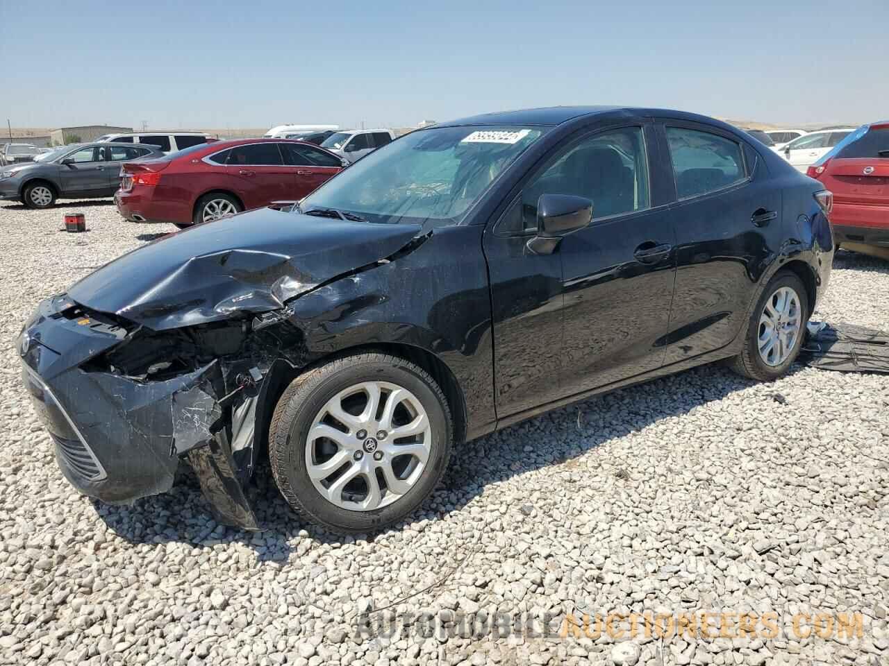 3MYDLBYV1JY306301 TOYOTA YARIS 2018