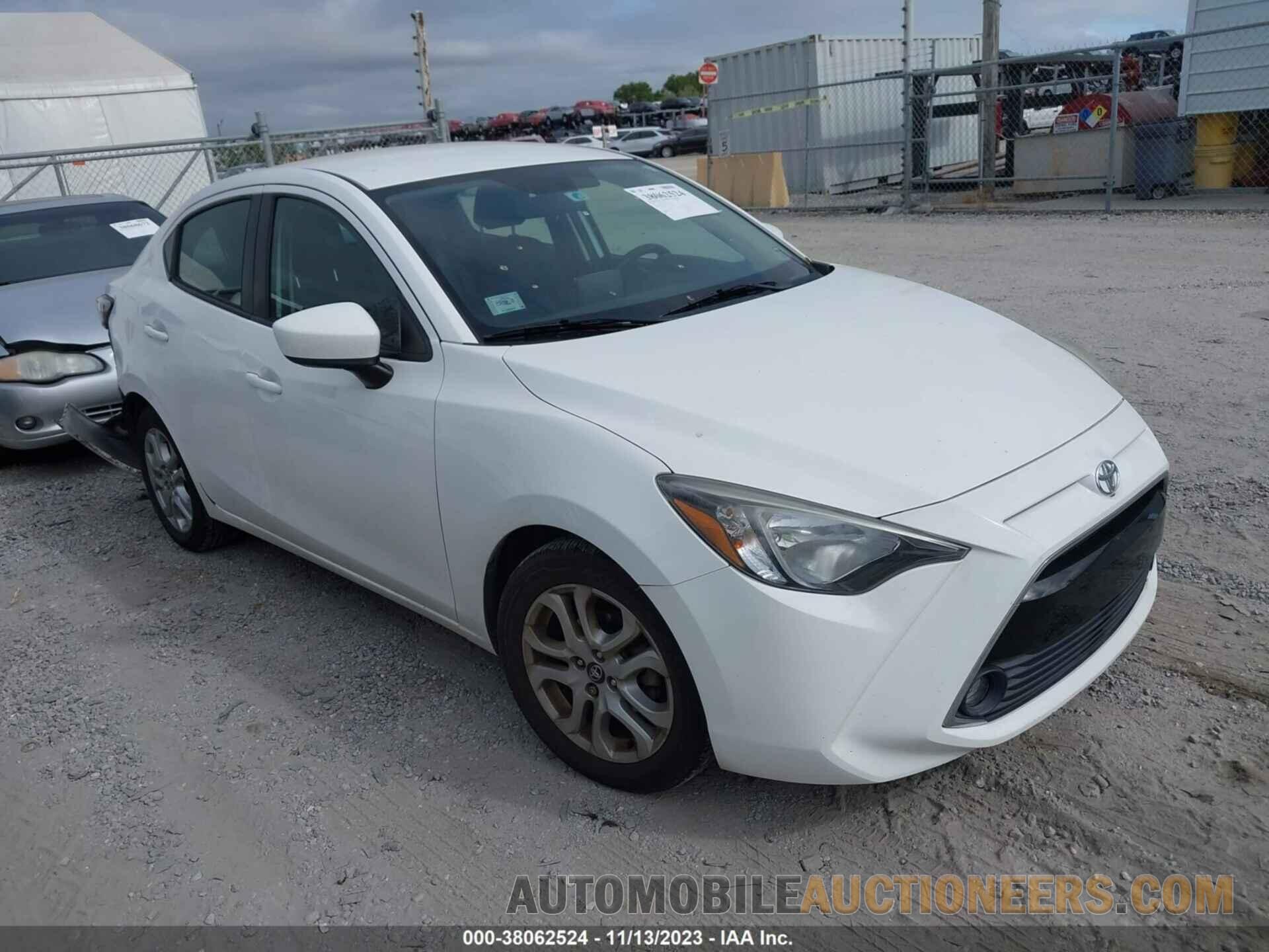 3MYDLBYV2GY111882 TOYOTA YARIS 2016