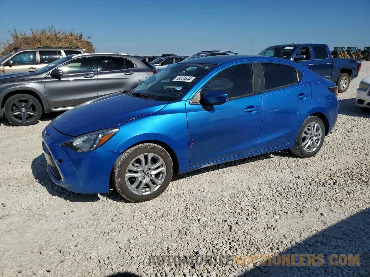 3MYDLBYV2JY308462 TOYOTA YARIS 2018