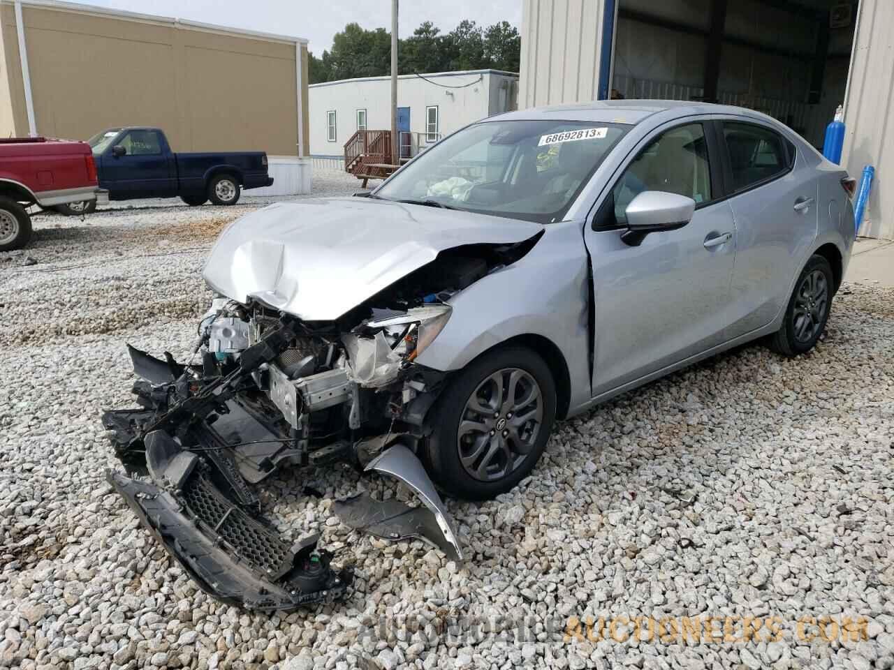 3MYDLBYV2KY513846 TOYOTA YARIS 2019