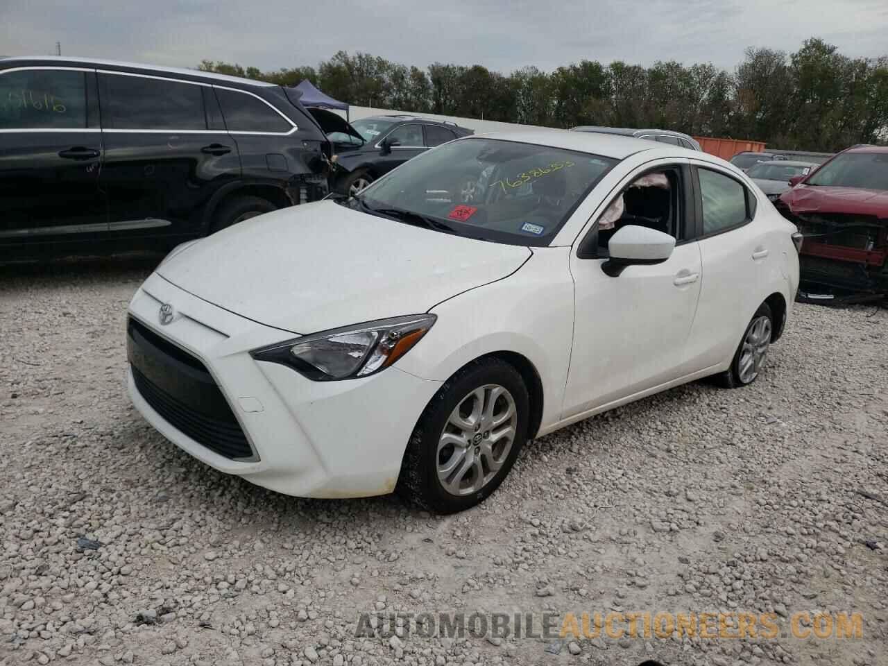 3MYDLBYV3HY161238 TOYOTA YARIS 2017