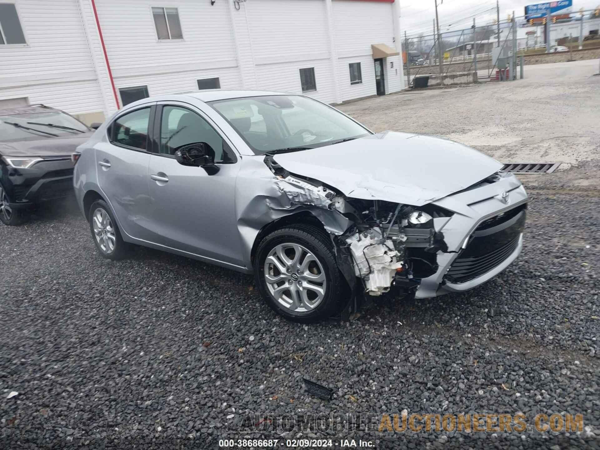 3MYDLBYV3HY188584 TOYOTA YARIS IA 2017