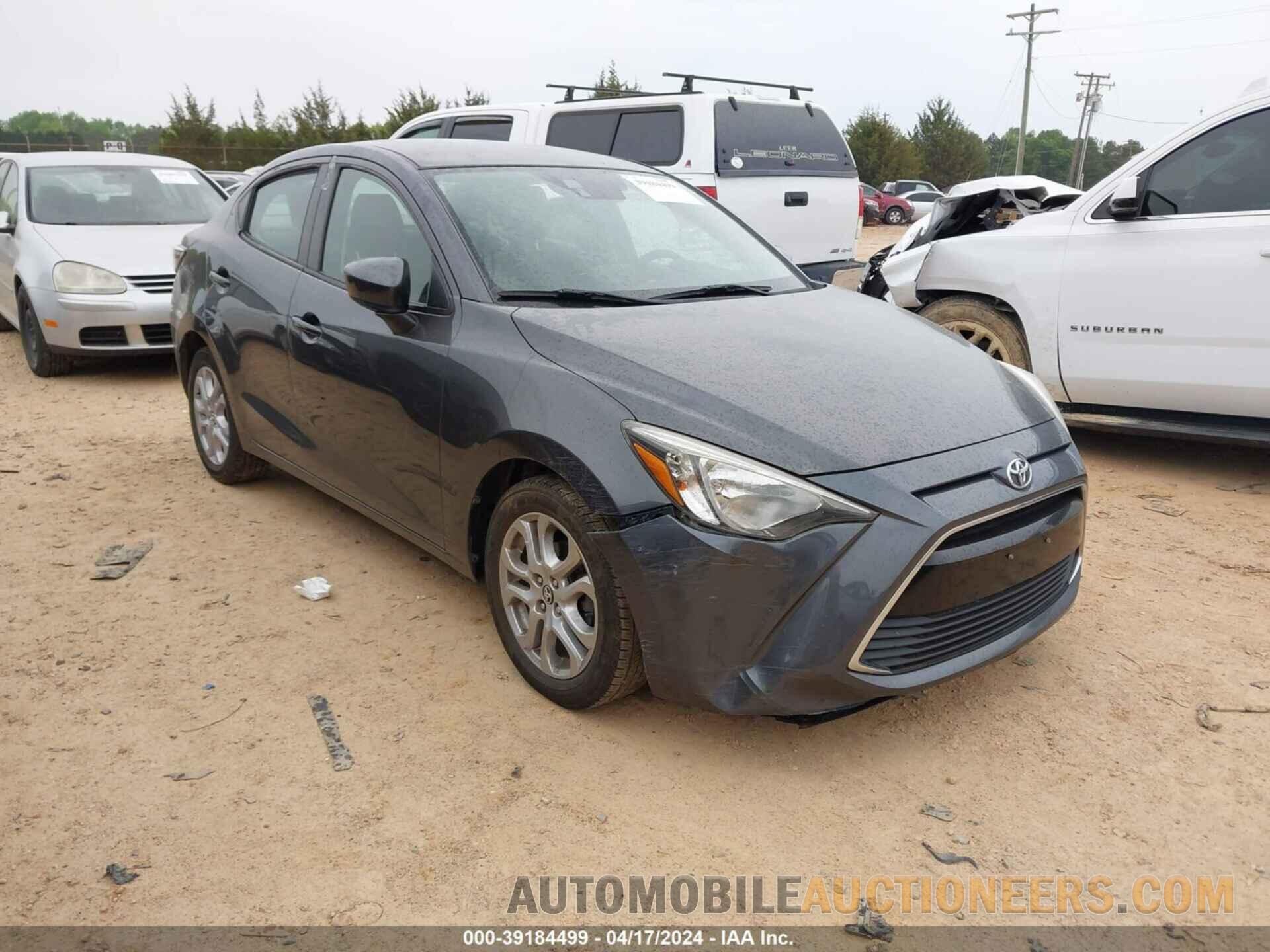 3MYDLBYV3JY303979 TOYOTA YARIS IA 2018