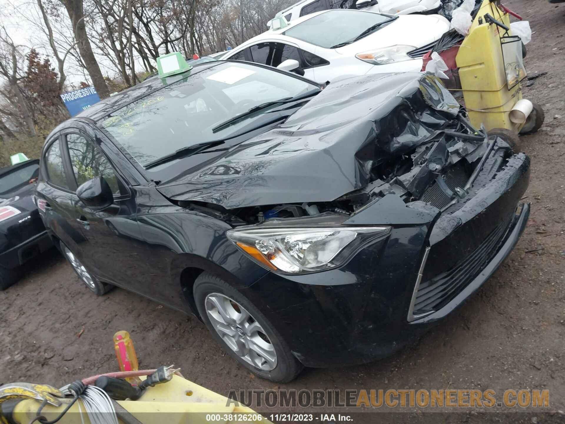 3MYDLBYV3JY316215 TOYOTA YARIS IA 2018