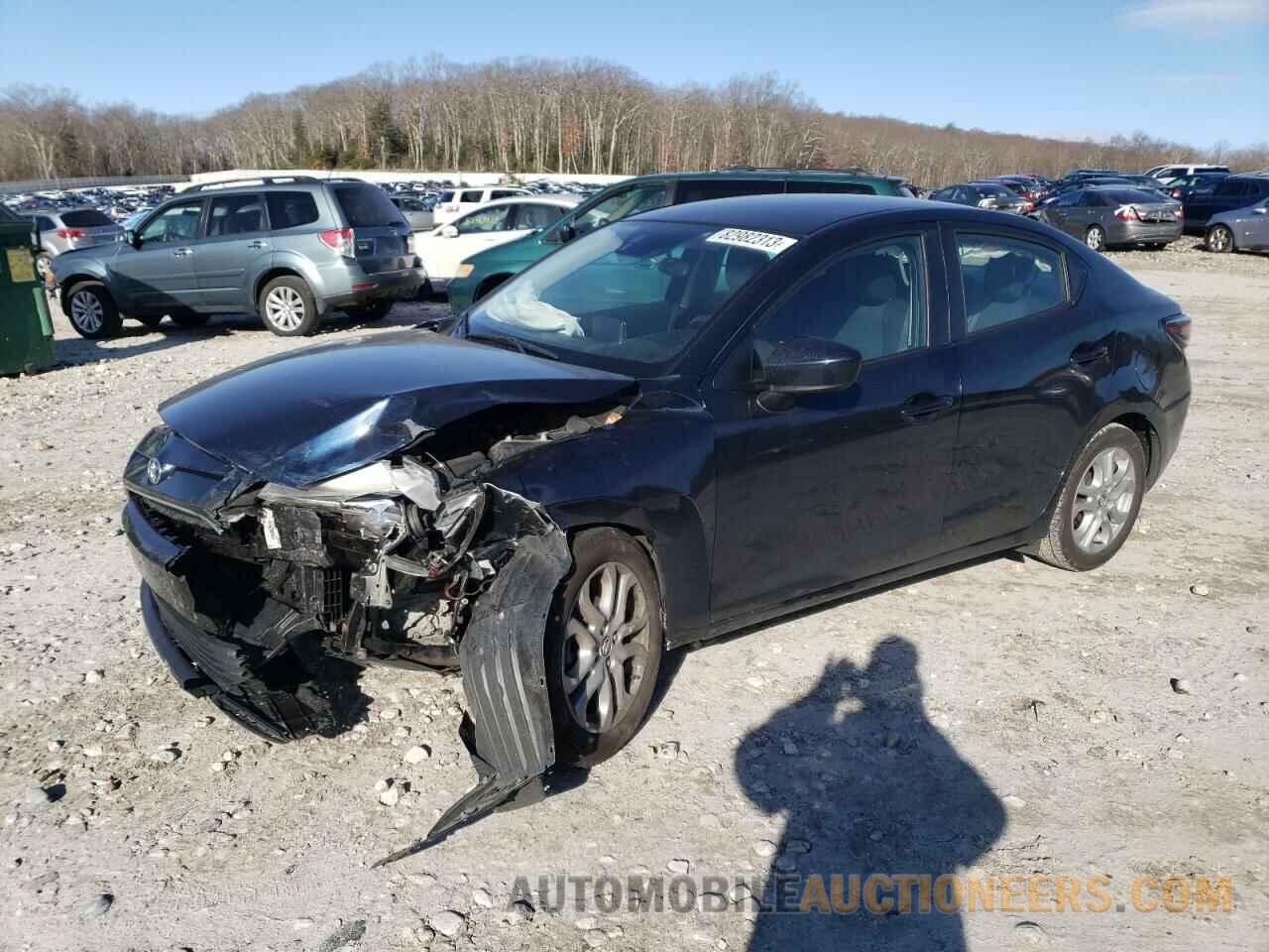 3MYDLBYV3JY325965 TOYOTA YARIS 2018