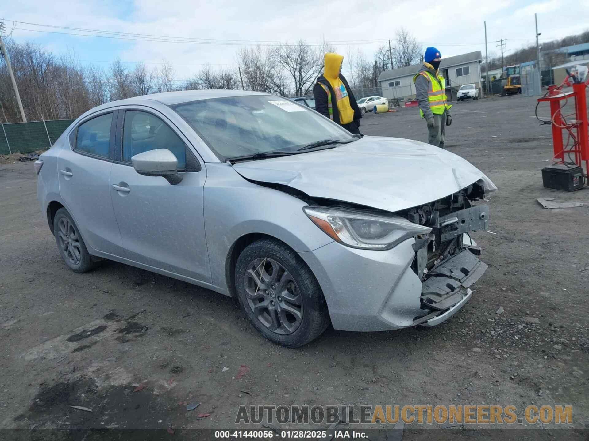 3MYDLBYV3KY503925 TOYOTA YARIS 2019