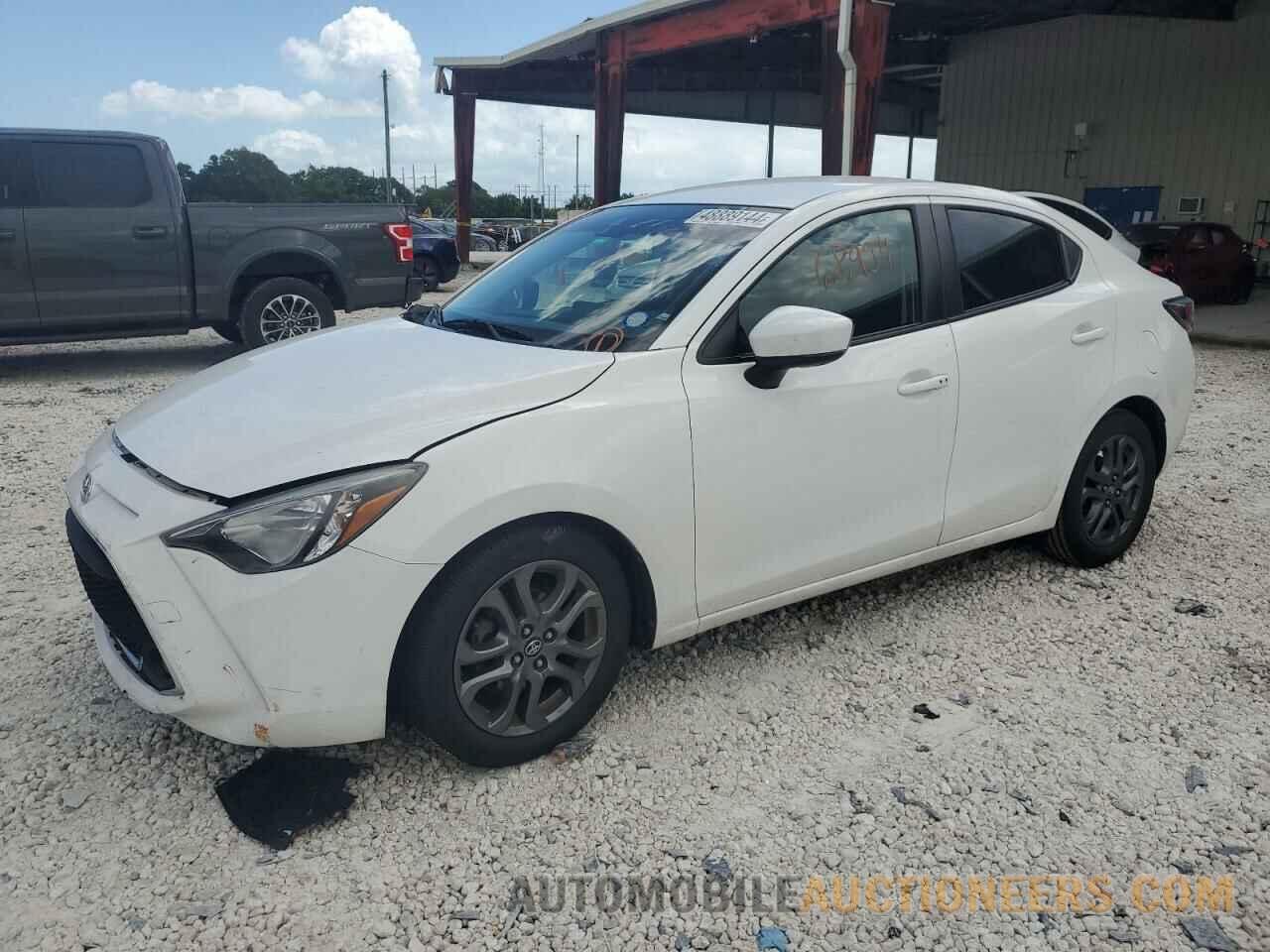 3MYDLBYV3KY508560 TOYOTA YARIS 2019