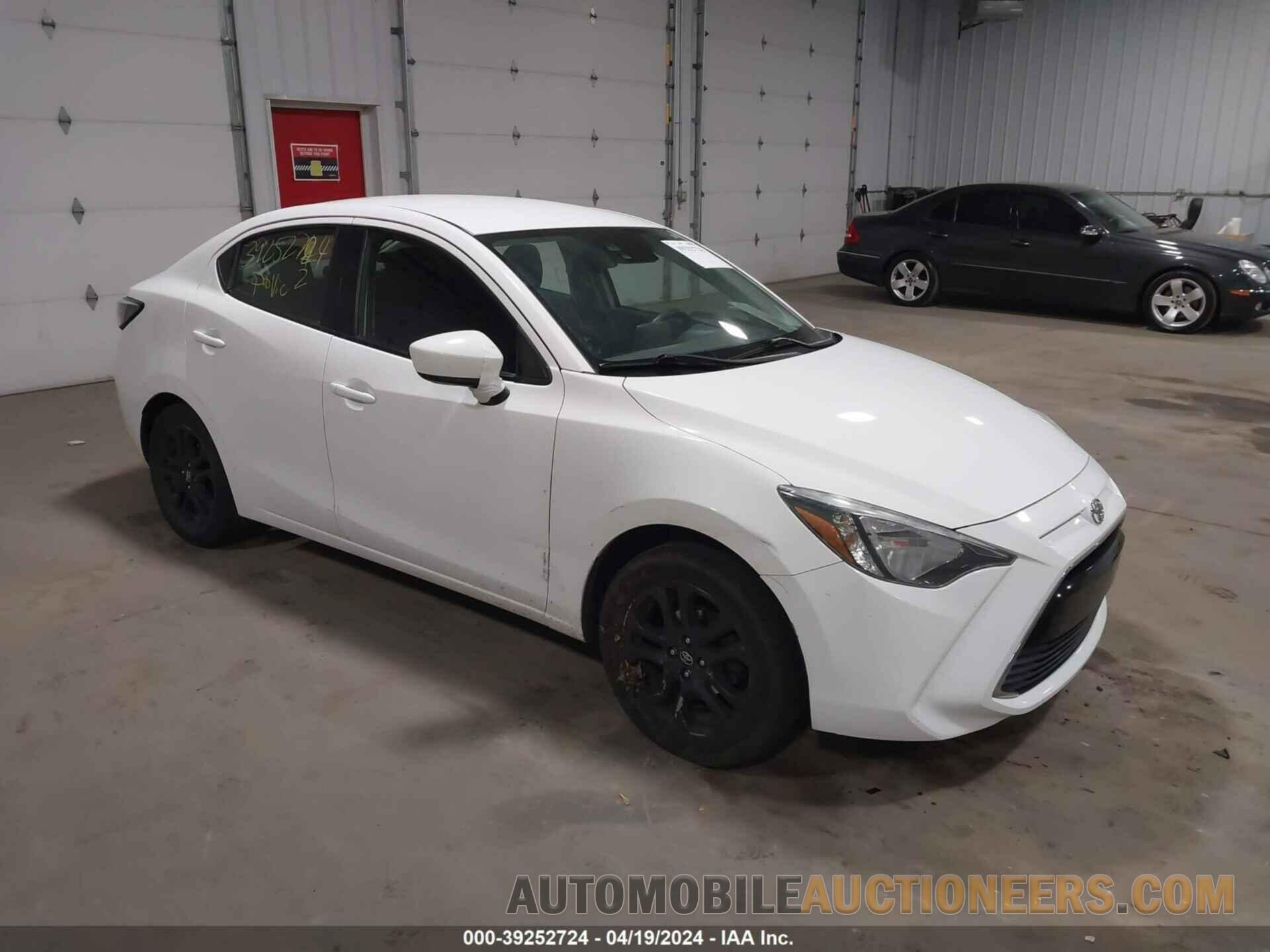 3MYDLBYV4HY149955 TOYOTA YARIS IA 2017