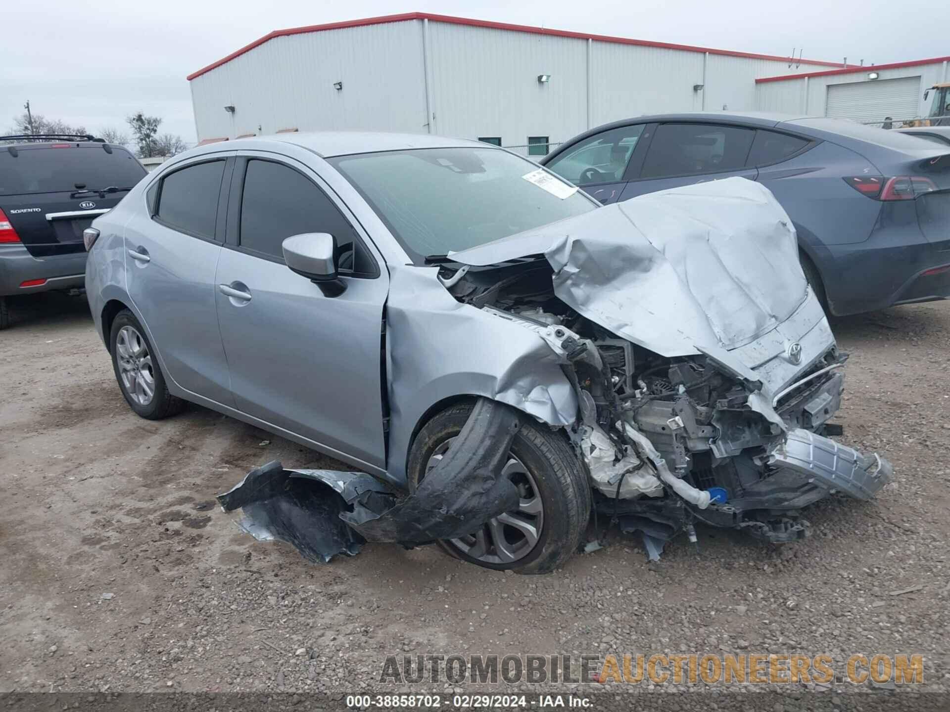 3MYDLBYV4HY152645 TOYOTA YARIS IA 2017