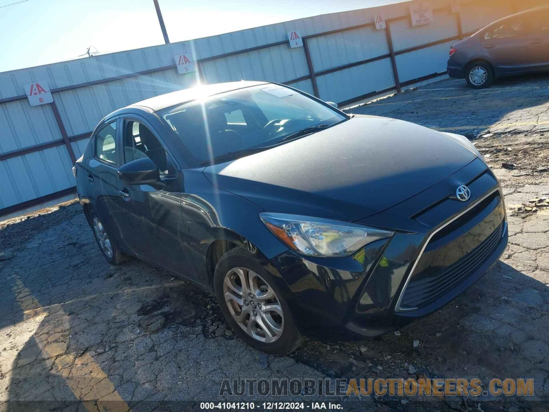 3MYDLBYV4HY156114 TOYOTA YARIS IA 2017