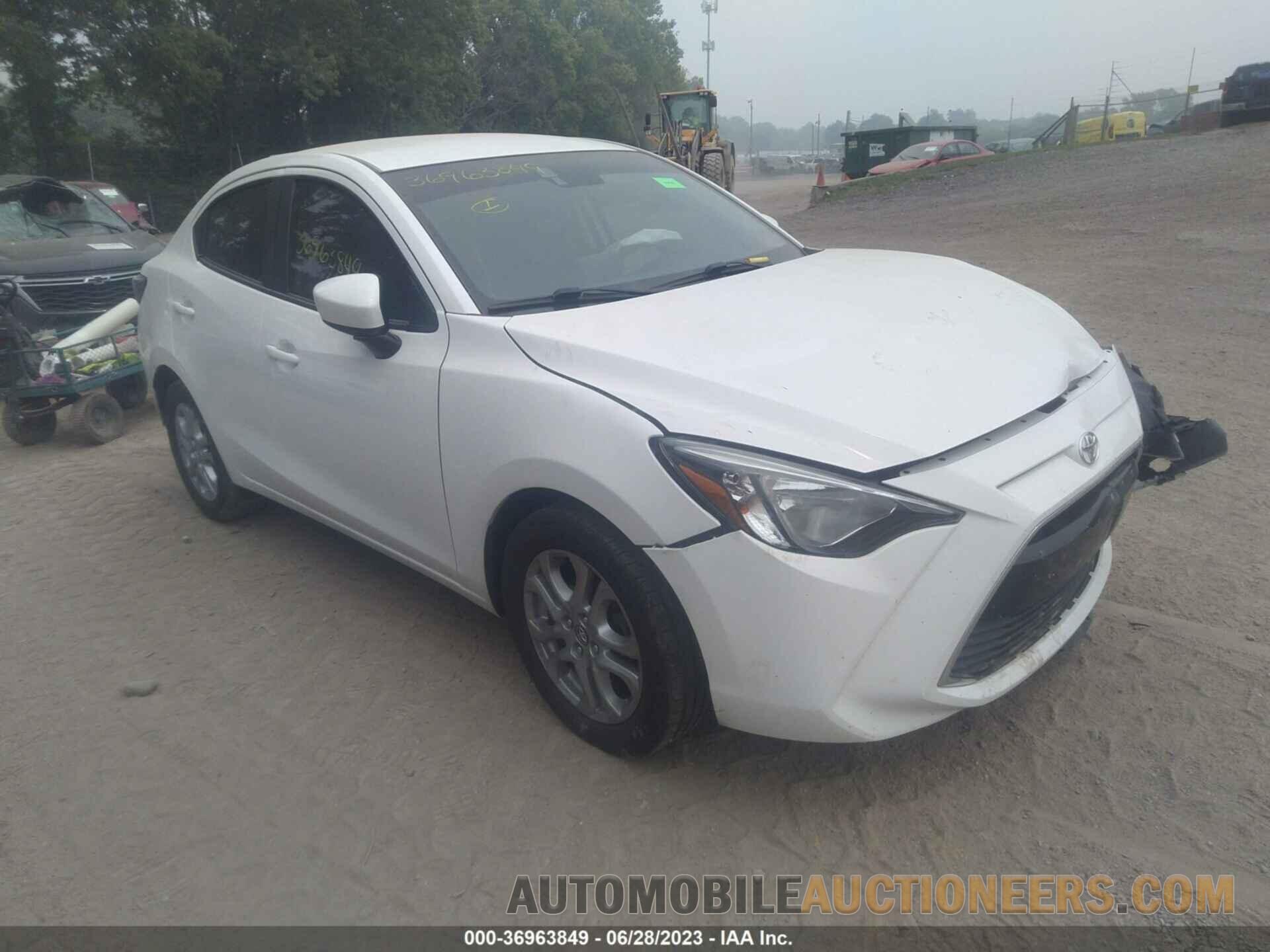 3MYDLBYV4HY174550 TOYOTA YARIS IA 2017