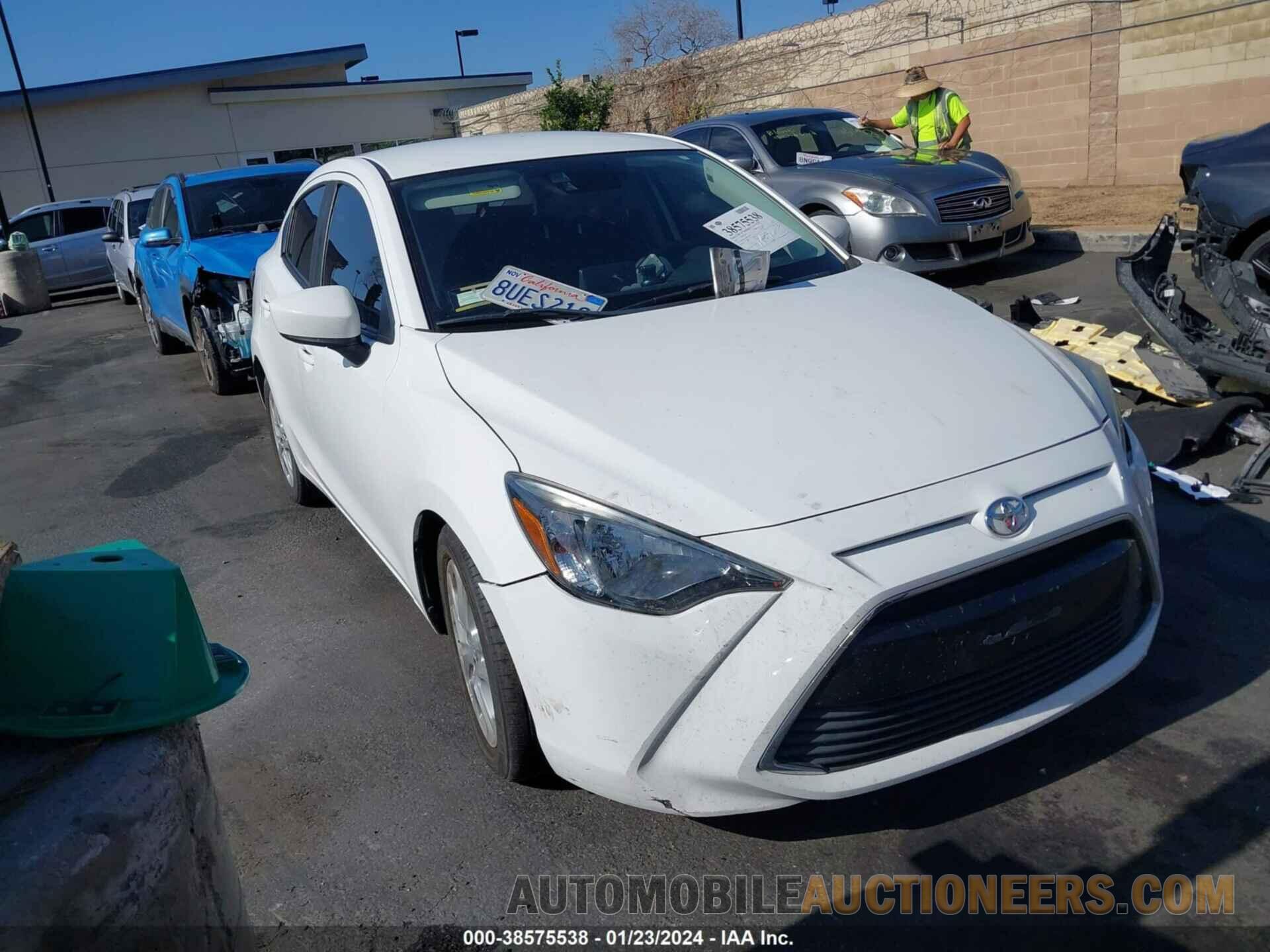 3MYDLBYV4HY183040 TOYOTA YARIS IA 2017