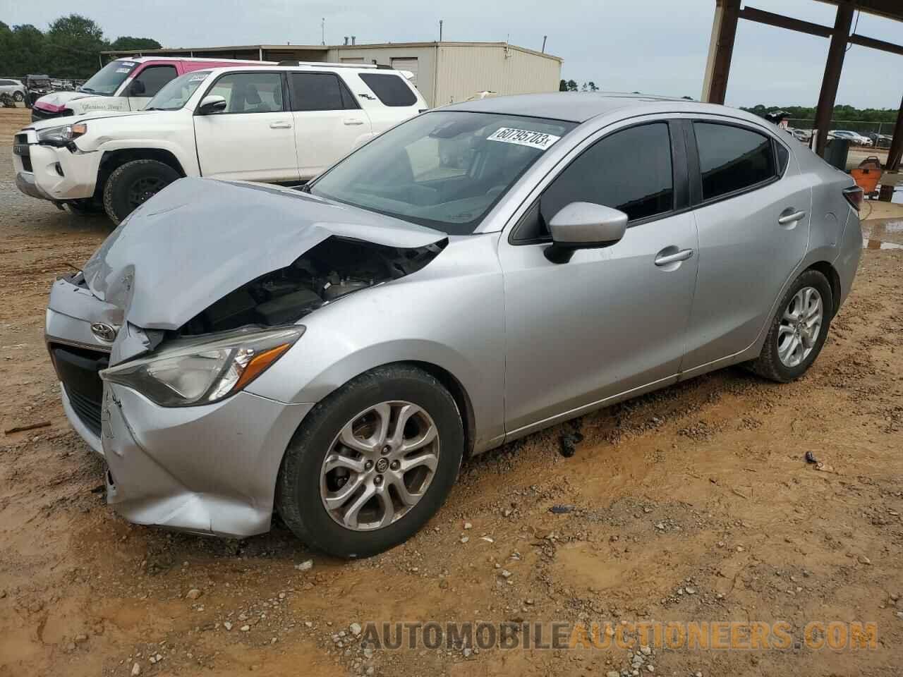 3MYDLBYV4HY194796 TOYOTA YARIS 2017