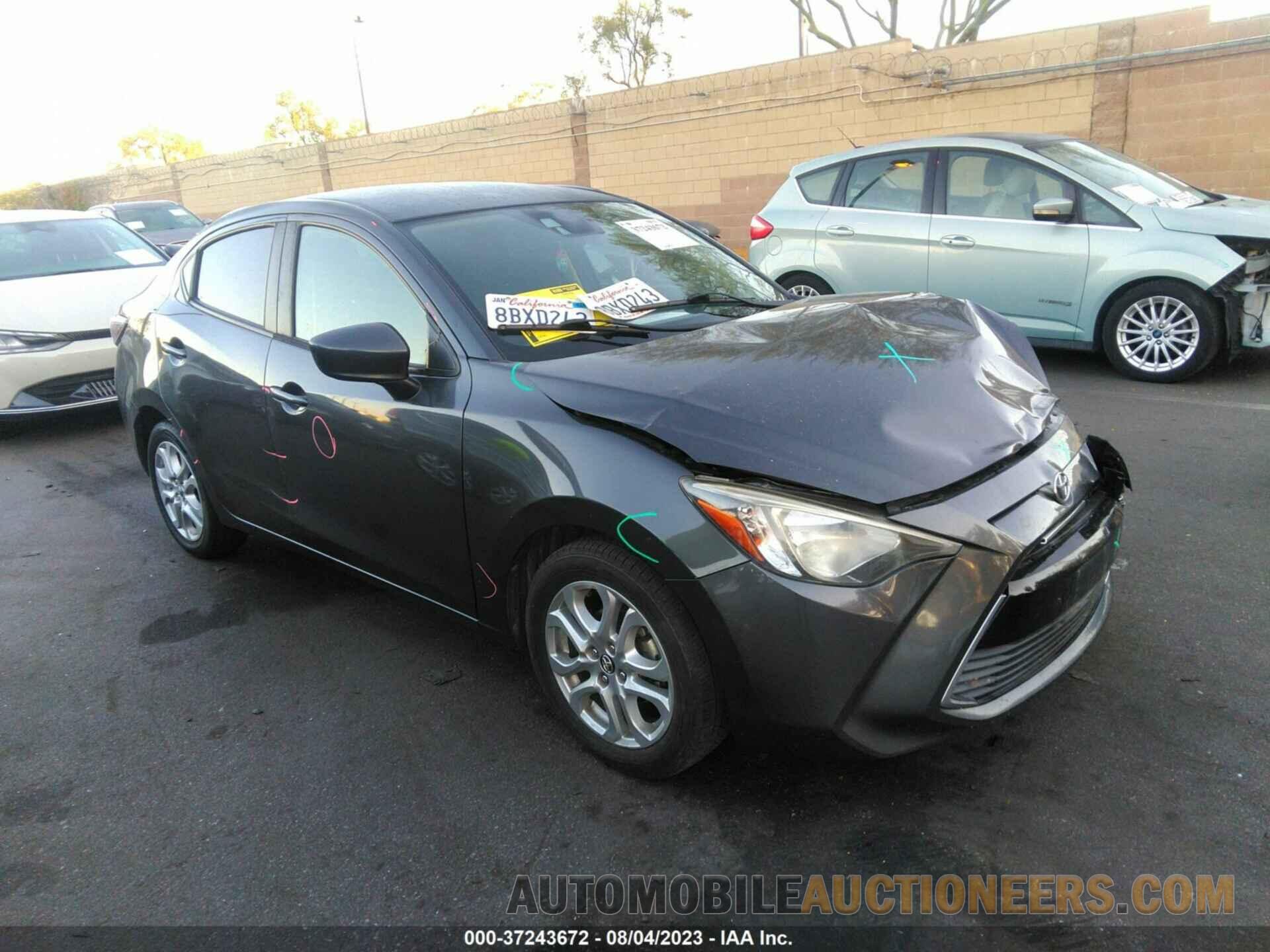 3MYDLBYV4JY304848 TOYOTA YARIS IA 2018