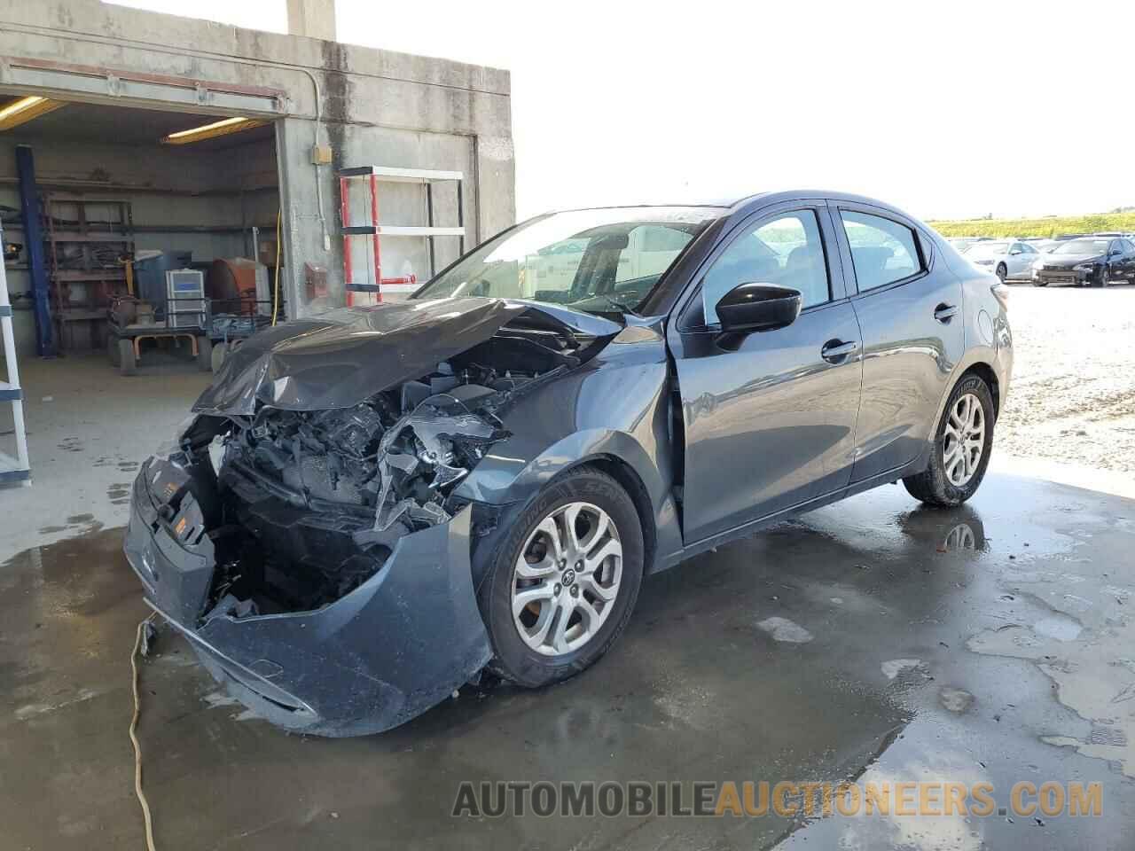 3MYDLBYV4JY328714 TOYOTA YARIS 2018