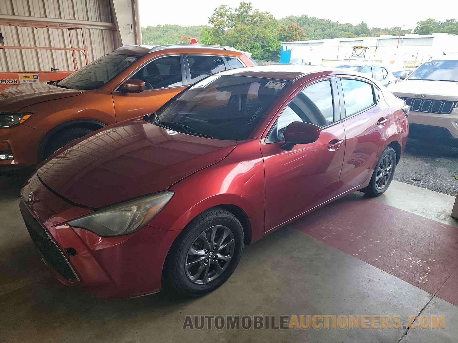 3MYDLBYV4KY502069 Toyota Yaris 2019