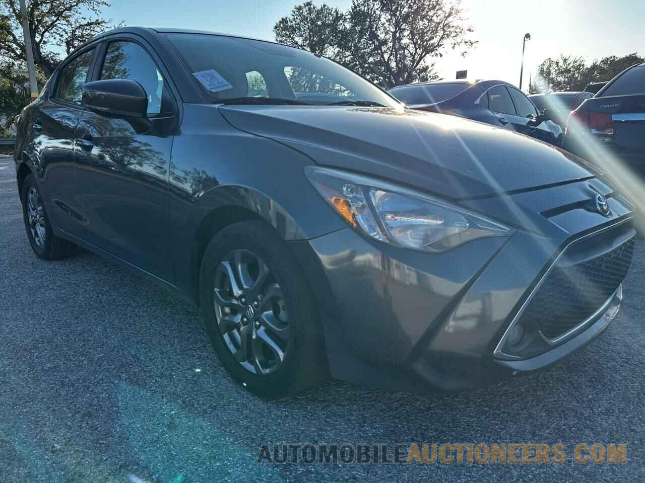 3MYDLBYV4KY521687 TOYOTA YARIS 2019