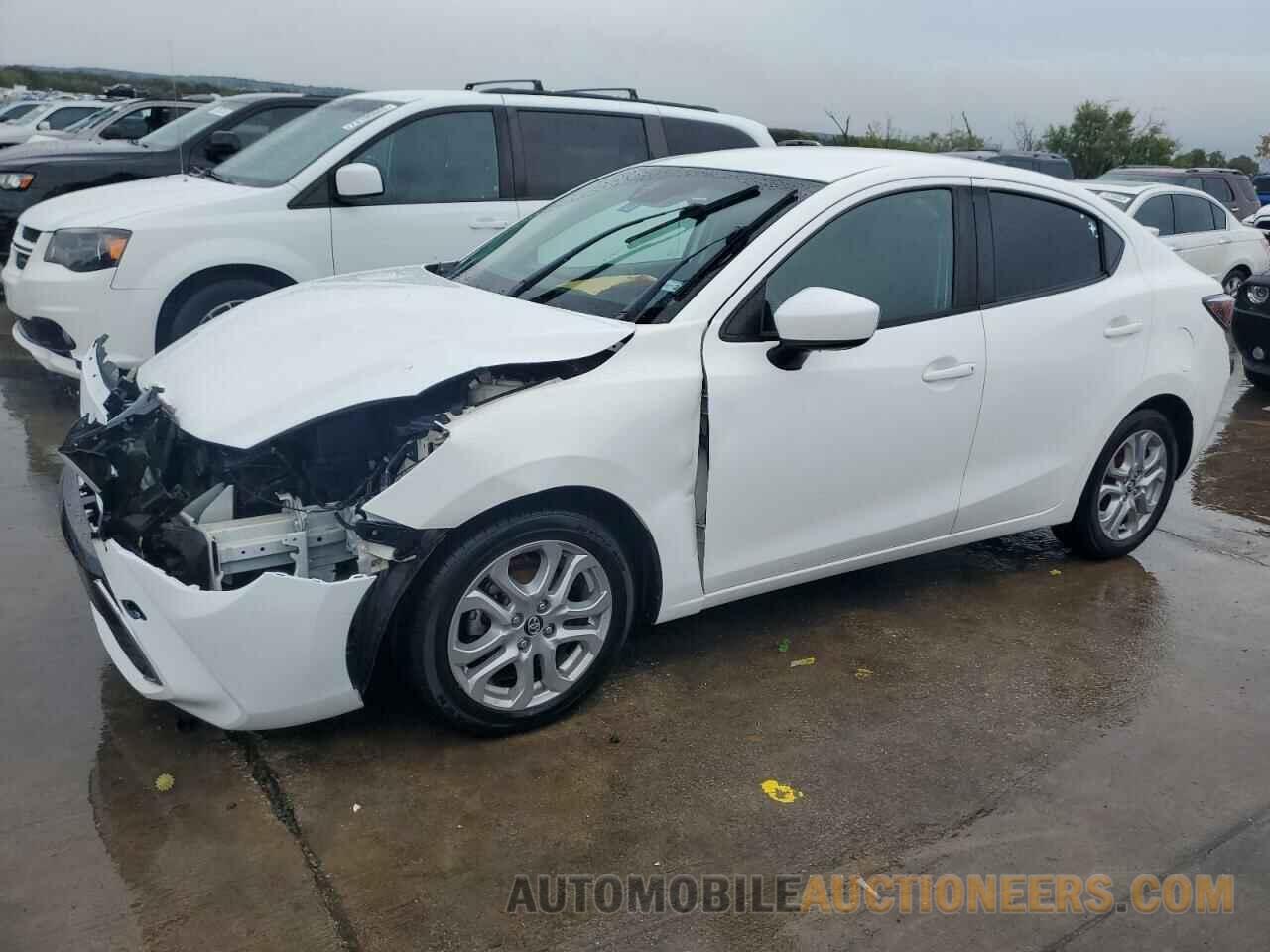 3MYDLBYV5HY163735 TOYOTA YARIS 2017